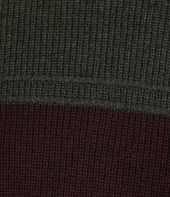 Roundtree & Yorke Long Sleeve Color Blocked Crewneck Pullover Sweater Product Image