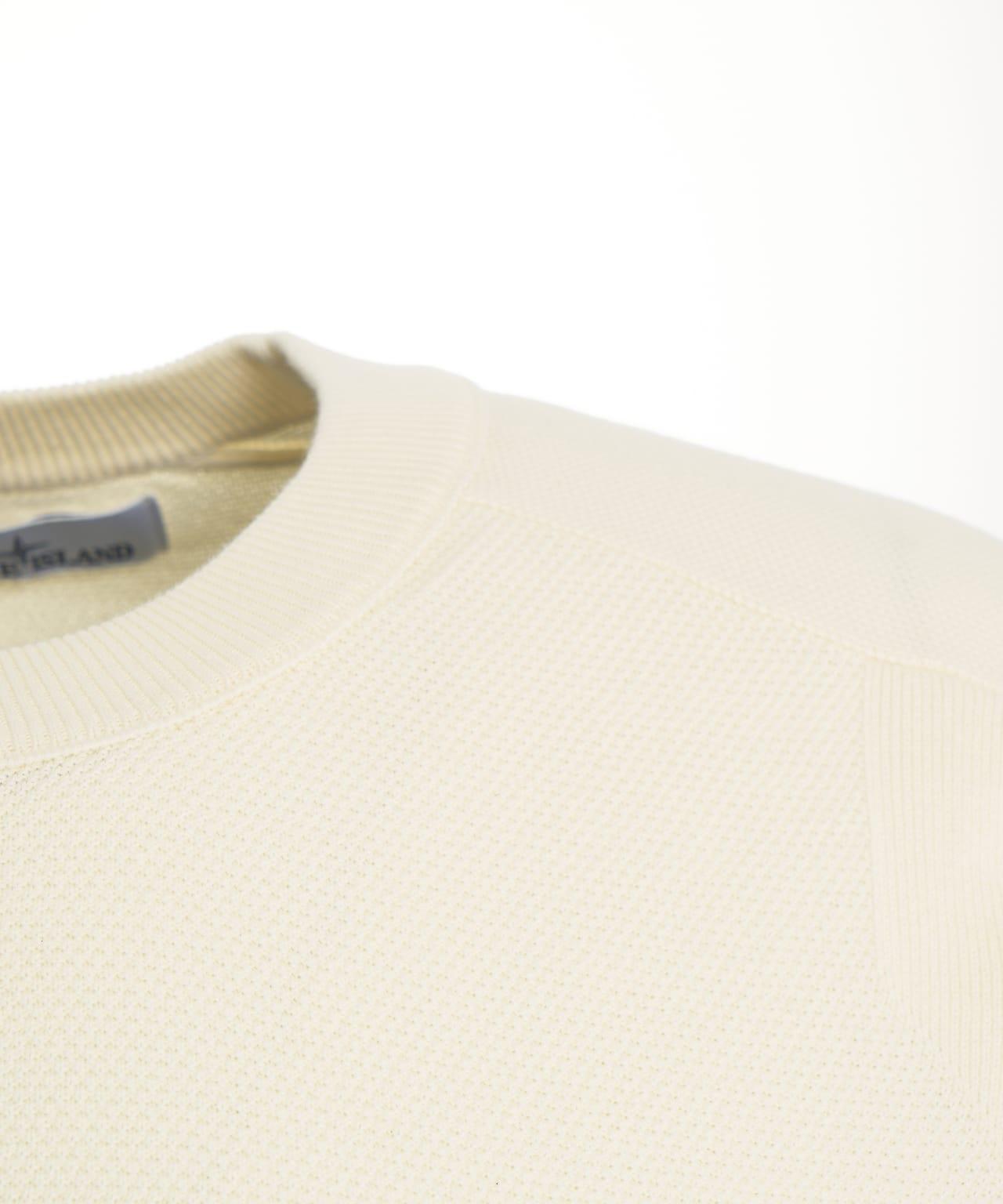 Knit sweater with removable logo Product Image