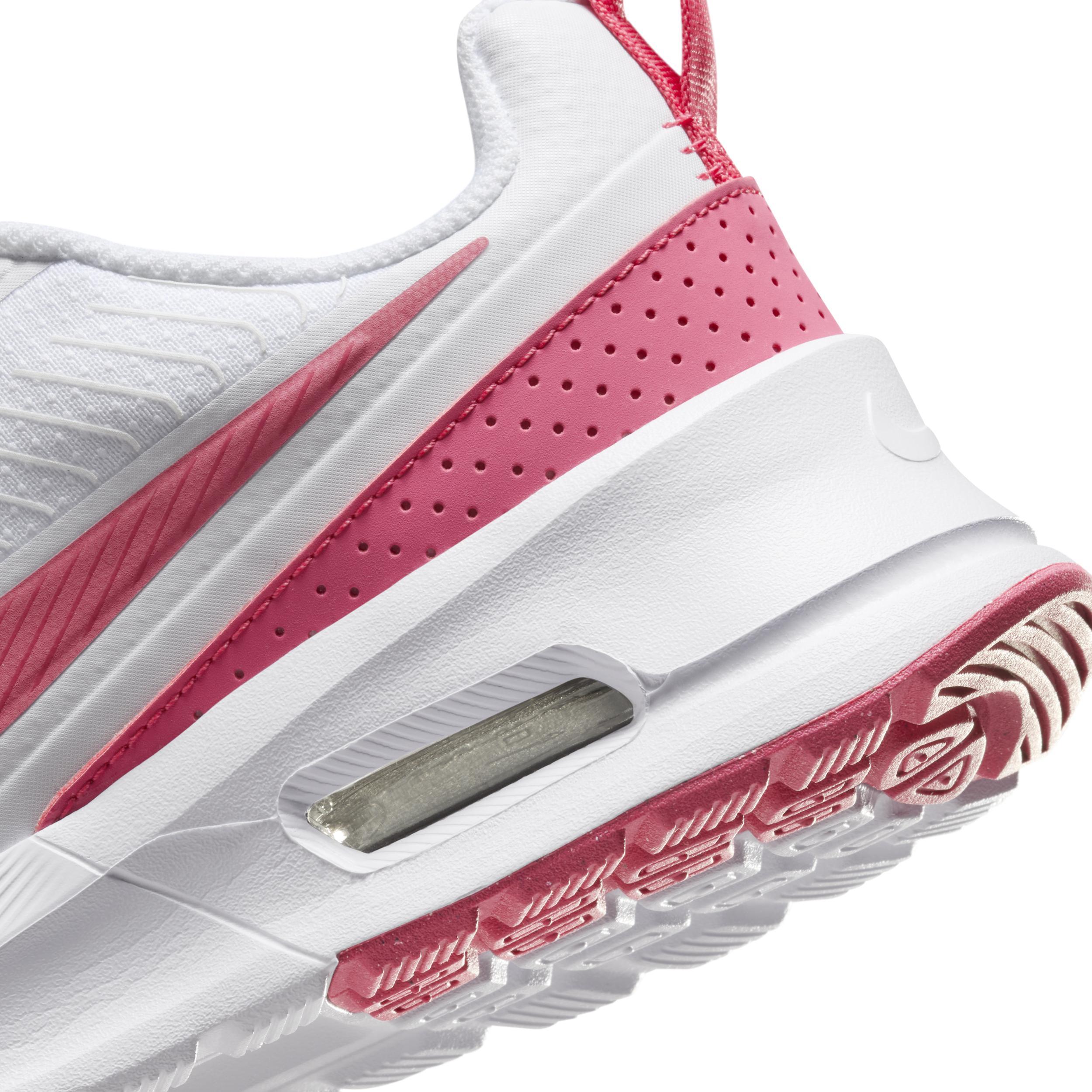 Nike Womens Air Max Nuaxis Shoes Product Image