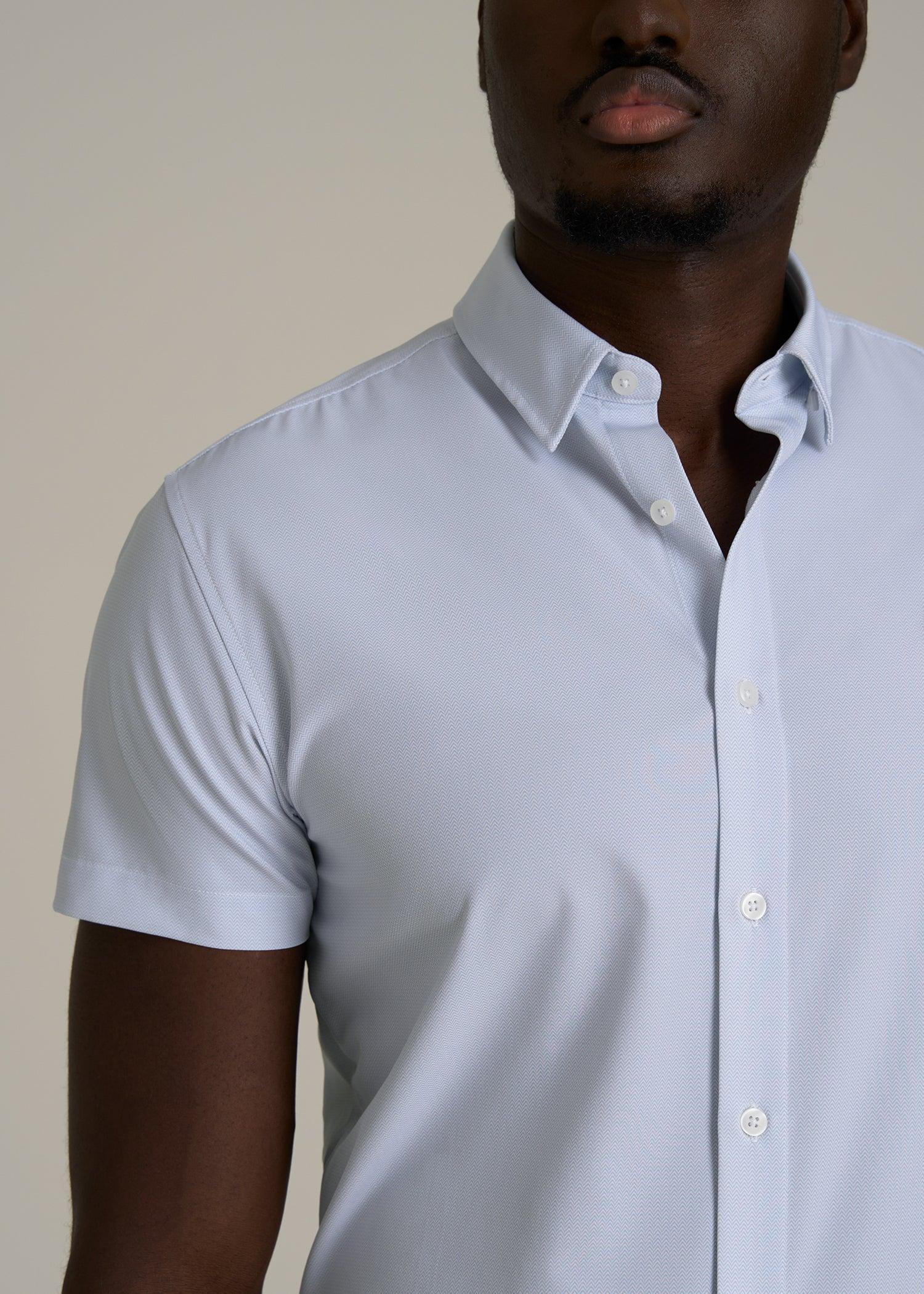 Short Sleeve Traveler Stretch Button Shirt for Tall Men in Light Grey Chevron Product Image