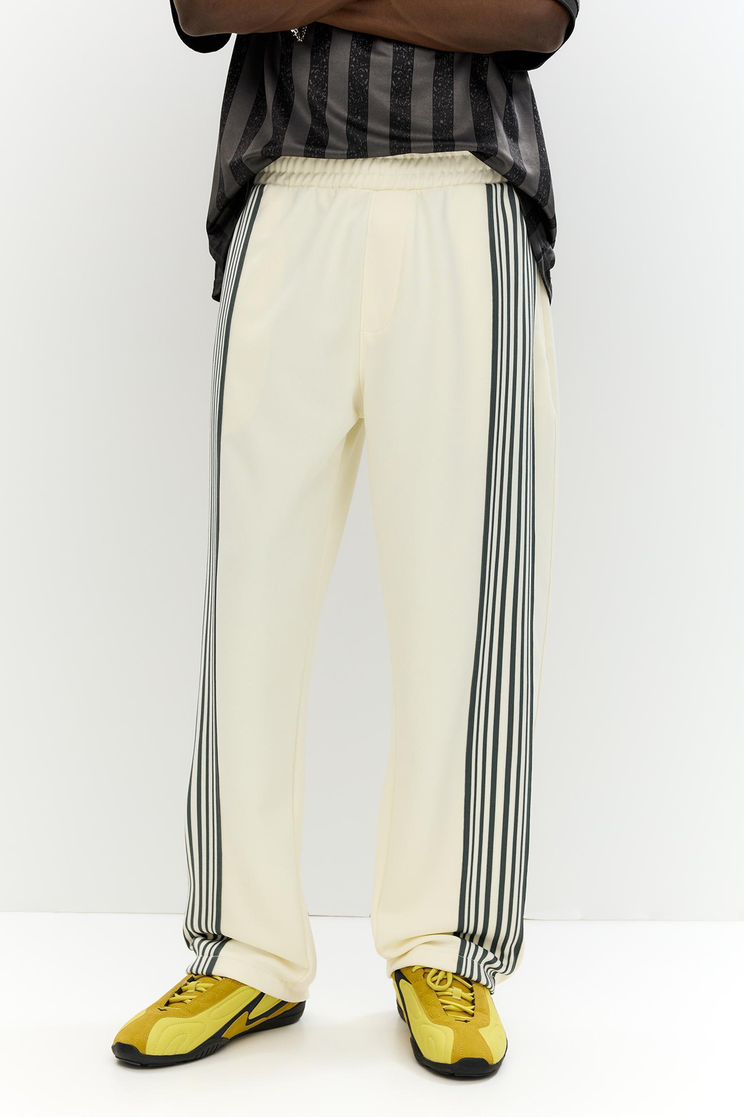 STWD tracksuit bottoms with side stripes Product Image