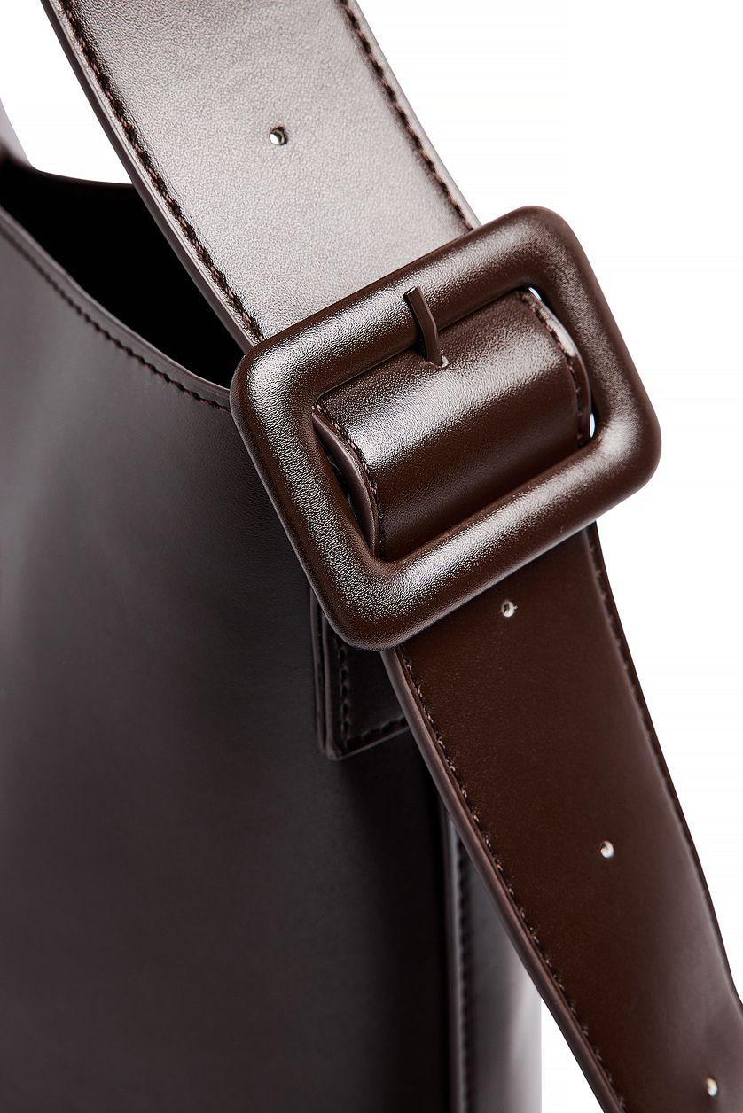 Buckle Totebag Product Image