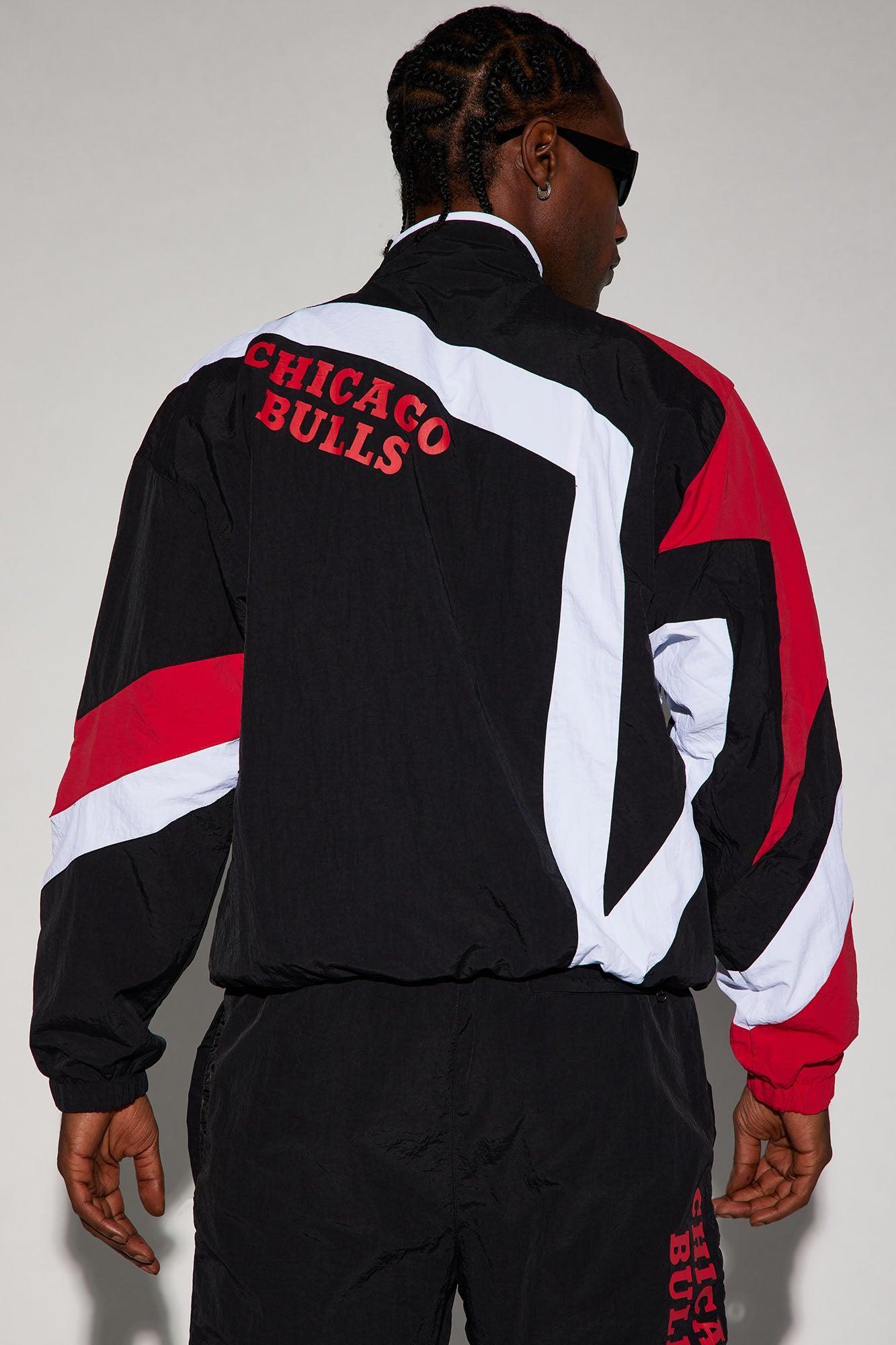 Bulls Hood Star Jacket - Black/Red Product Image