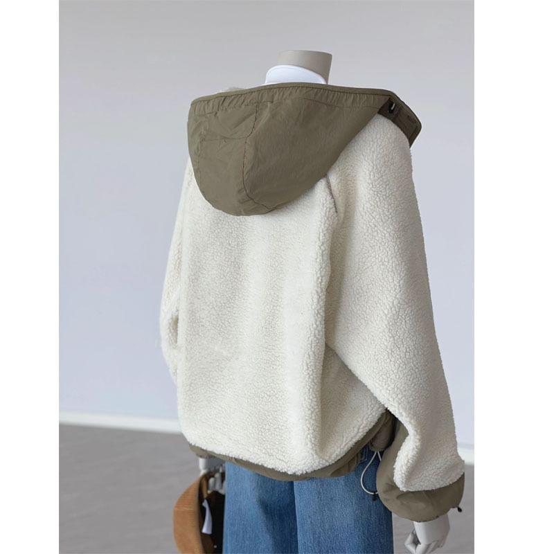 Hood Panel Fleece Button Jacket Product Image
