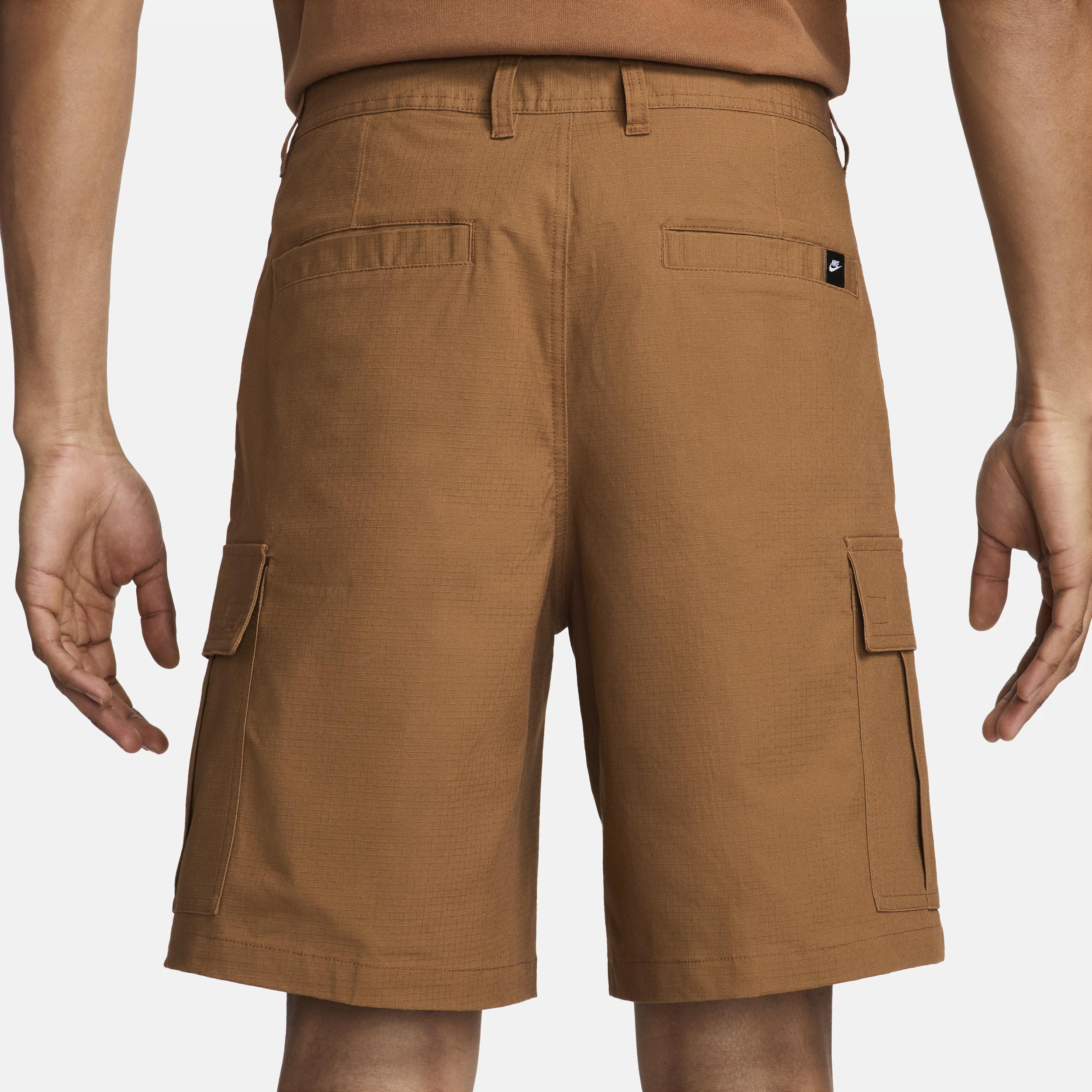 Nike Men's Club Woven Cargo Shorts in Brown/Light British Tan Size 34 Cotton/Spandex Product Image