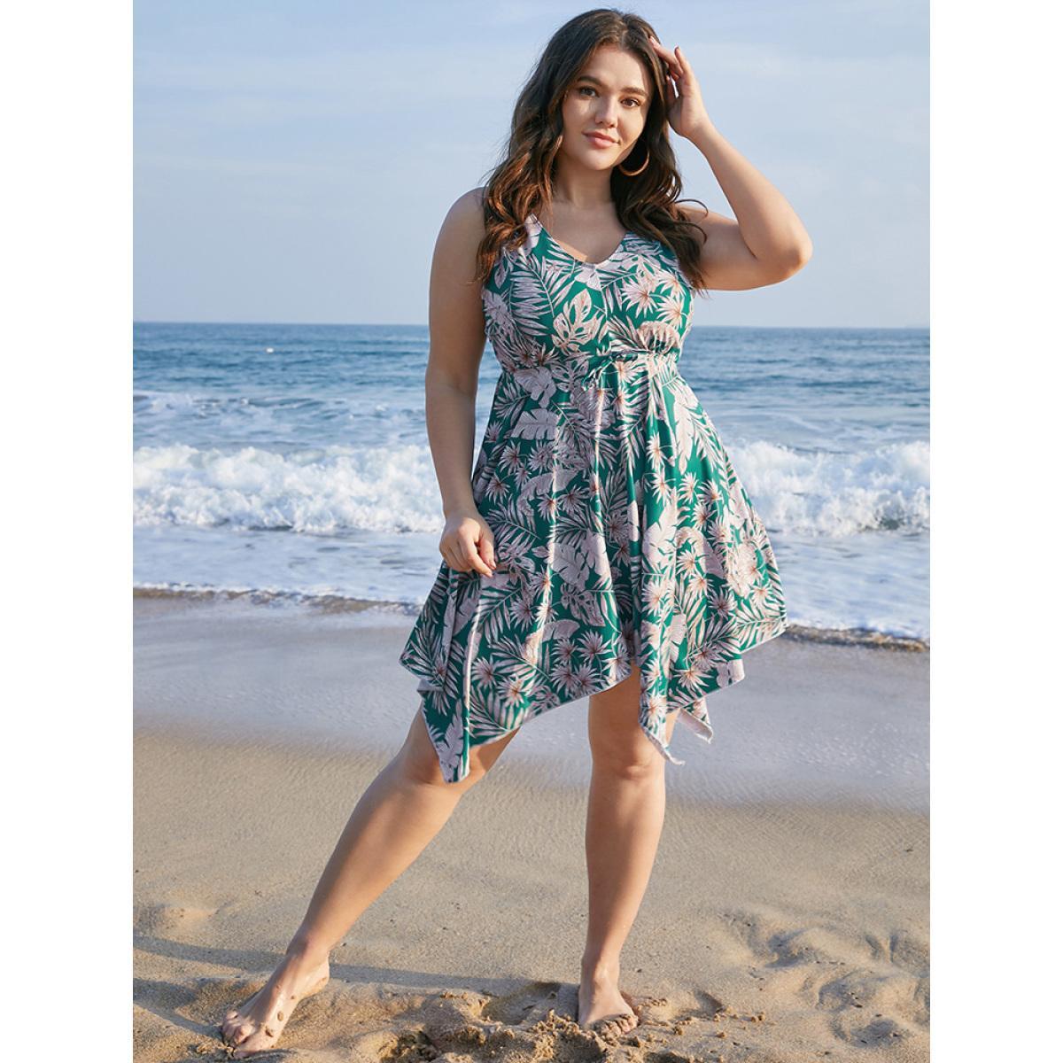 Plus Size Plant Print Adjustable Straps Hanky Hem Tankini Top Women's Swimwear Mint Vacation Adjustable Straps High stretch Bodycon V-neck Curve Swim Tops BloomChic 10/M Product Image