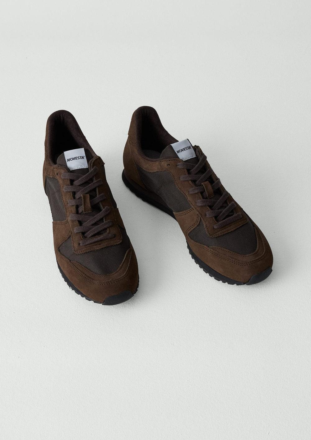 Novesta Marthon Runner Trainers | Bitter Chocolate Product Image