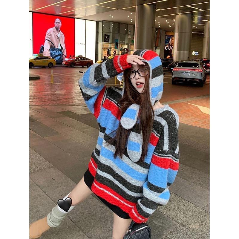 Crewneck Striped Knit Hoodie Product Image