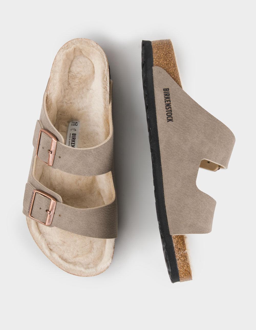 BIRKENSTOCK Arizona Shearling Mens Sandals Product Image