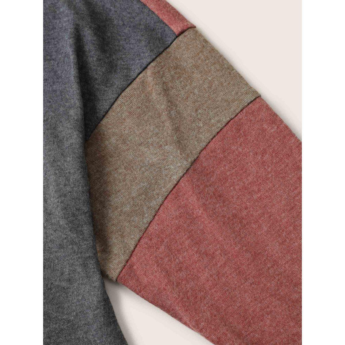 Plus Size Colorblock Patchwork Batwing Sleeve Notched T-shirt Gray Women Casual Contrast Plain Notched collar Everyday T-shirts BloomChic 30/6X Product Image