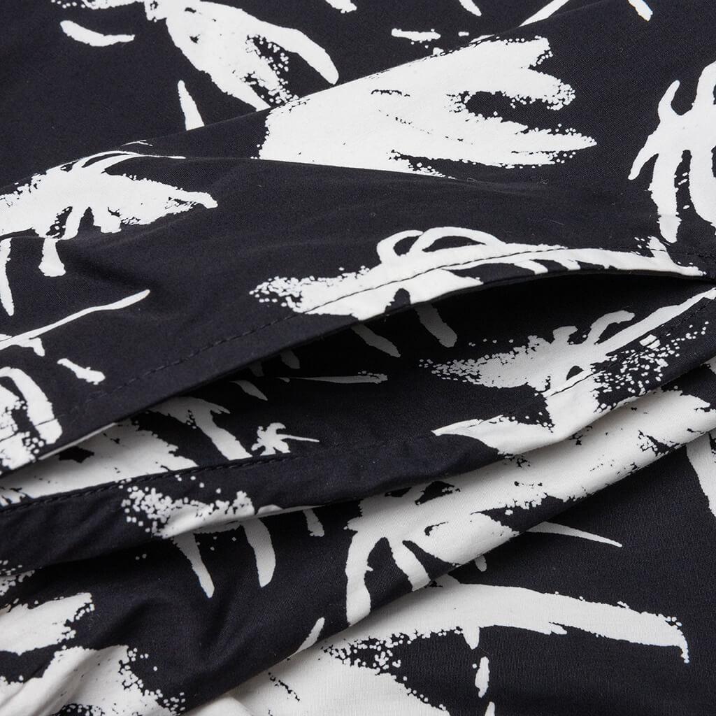 Clyde Classic Shorts - Palm Tree Male Product Image