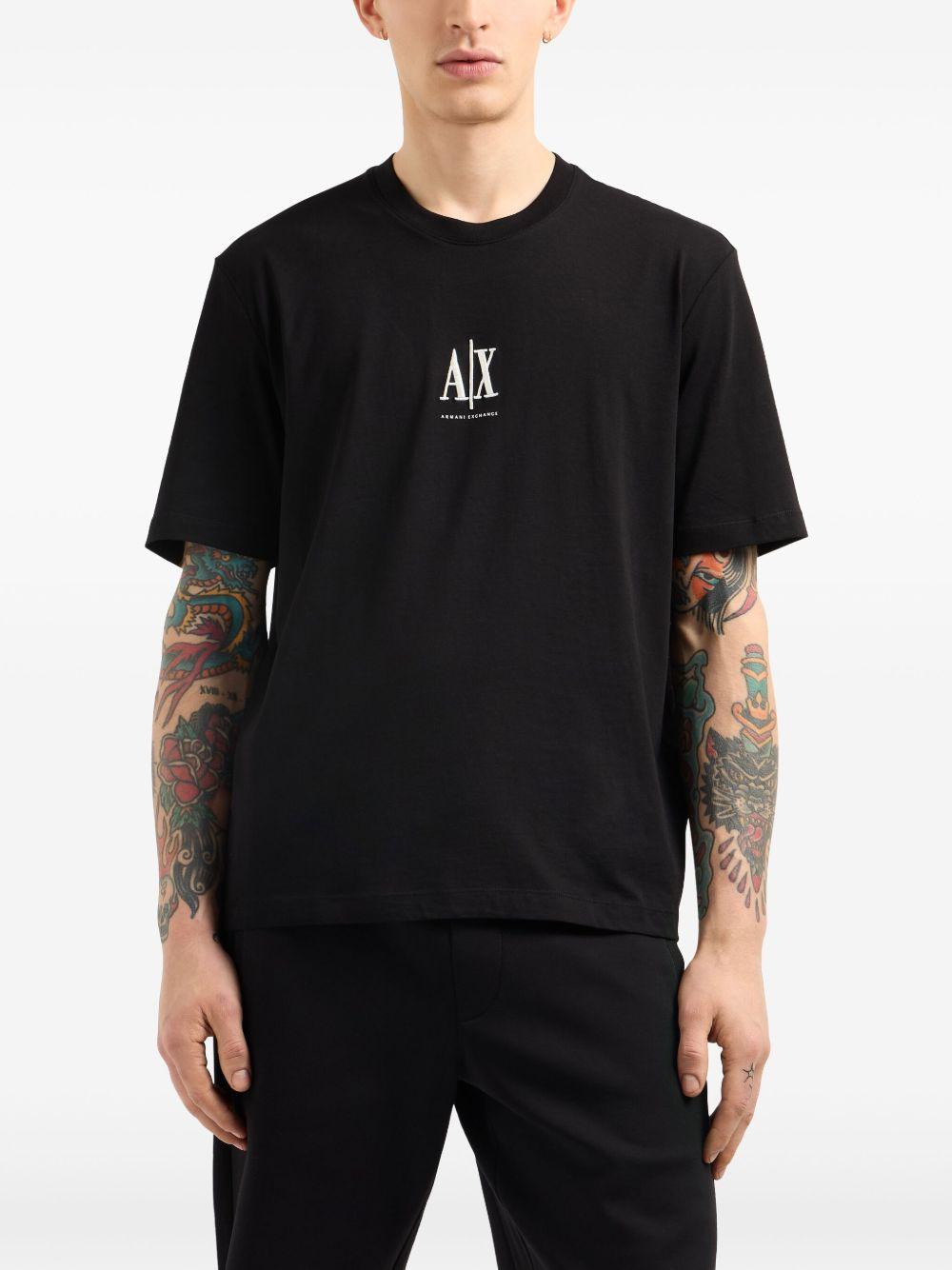 logo-embroidered T-shirt Product Image