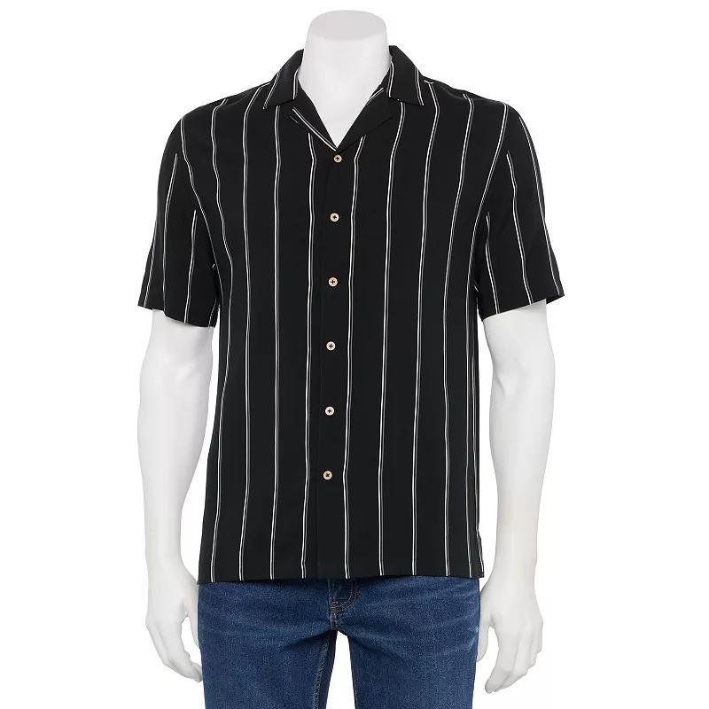 Mens Retrofit Short Sleeve Button-Down Camp Shirt Product Image