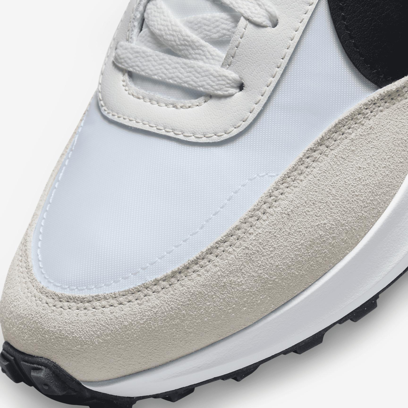 Nike Waffle Debut Men's Shoes Product Image