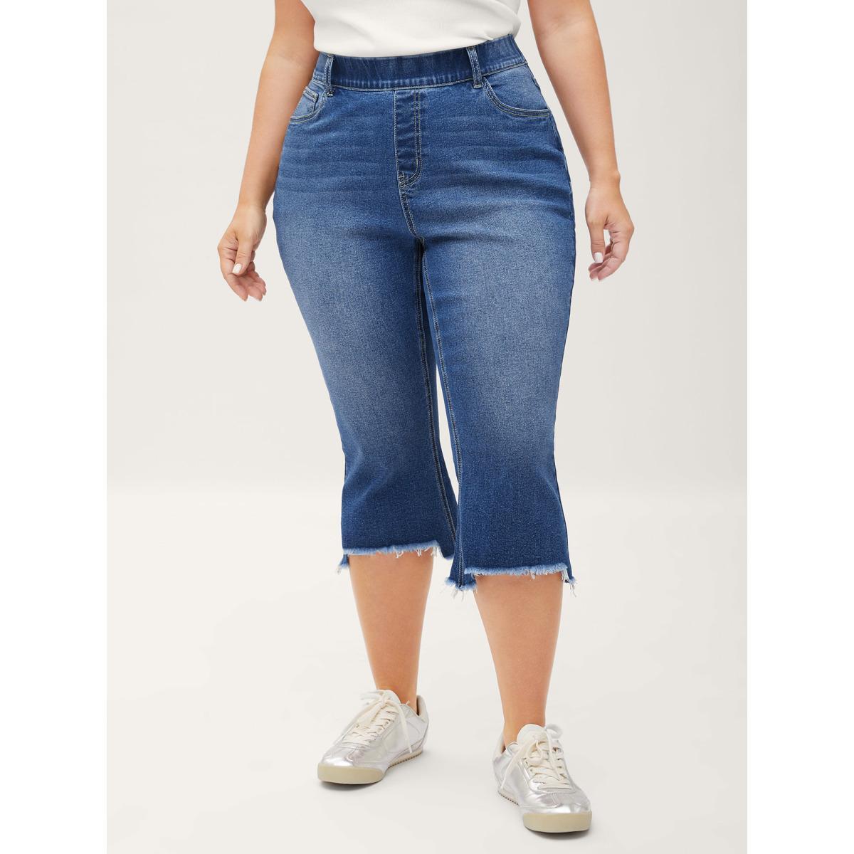 Plus Size Pull-On Frayed Capri Hem Jeans Women Midblue Medium stretch Slanted pocket Jeans BloomChic 24/3X Product Image