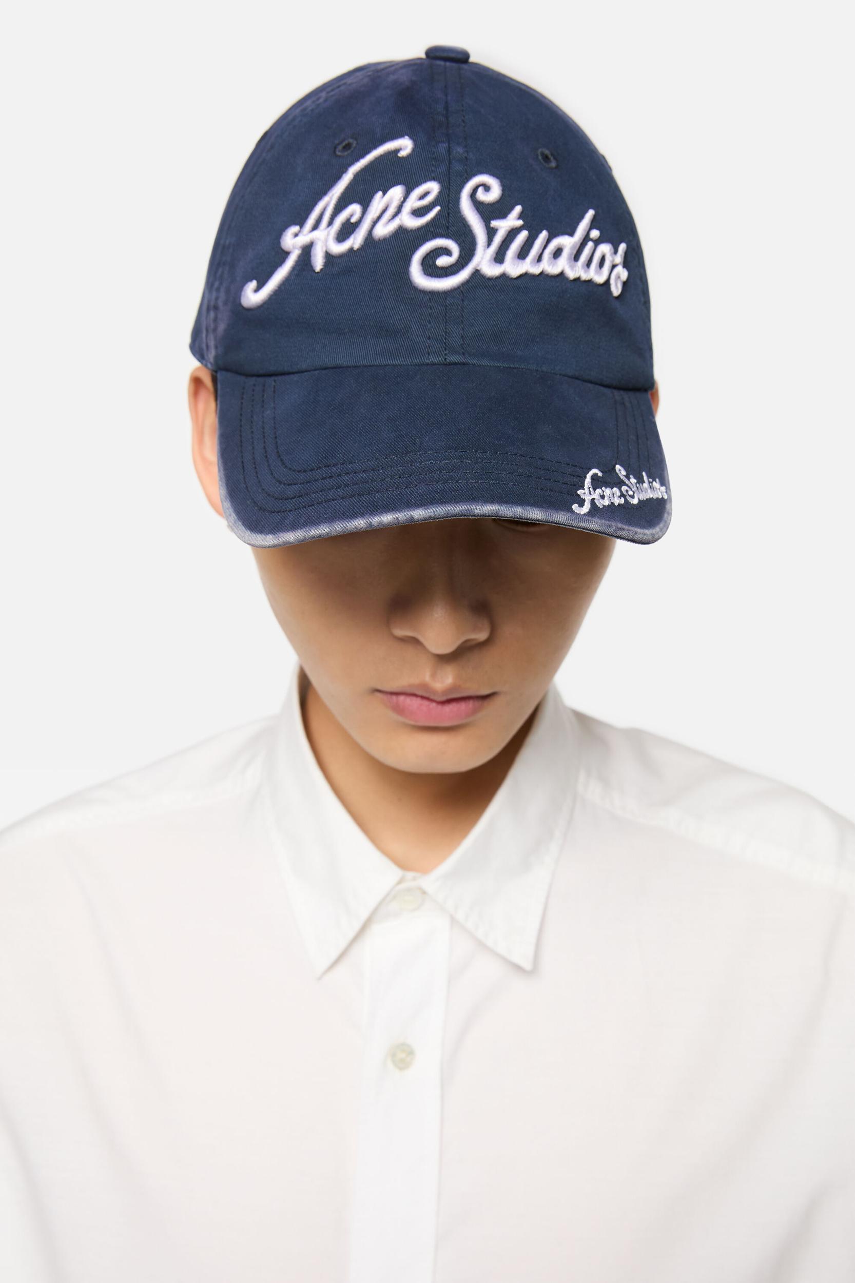 Logo cap Product Image