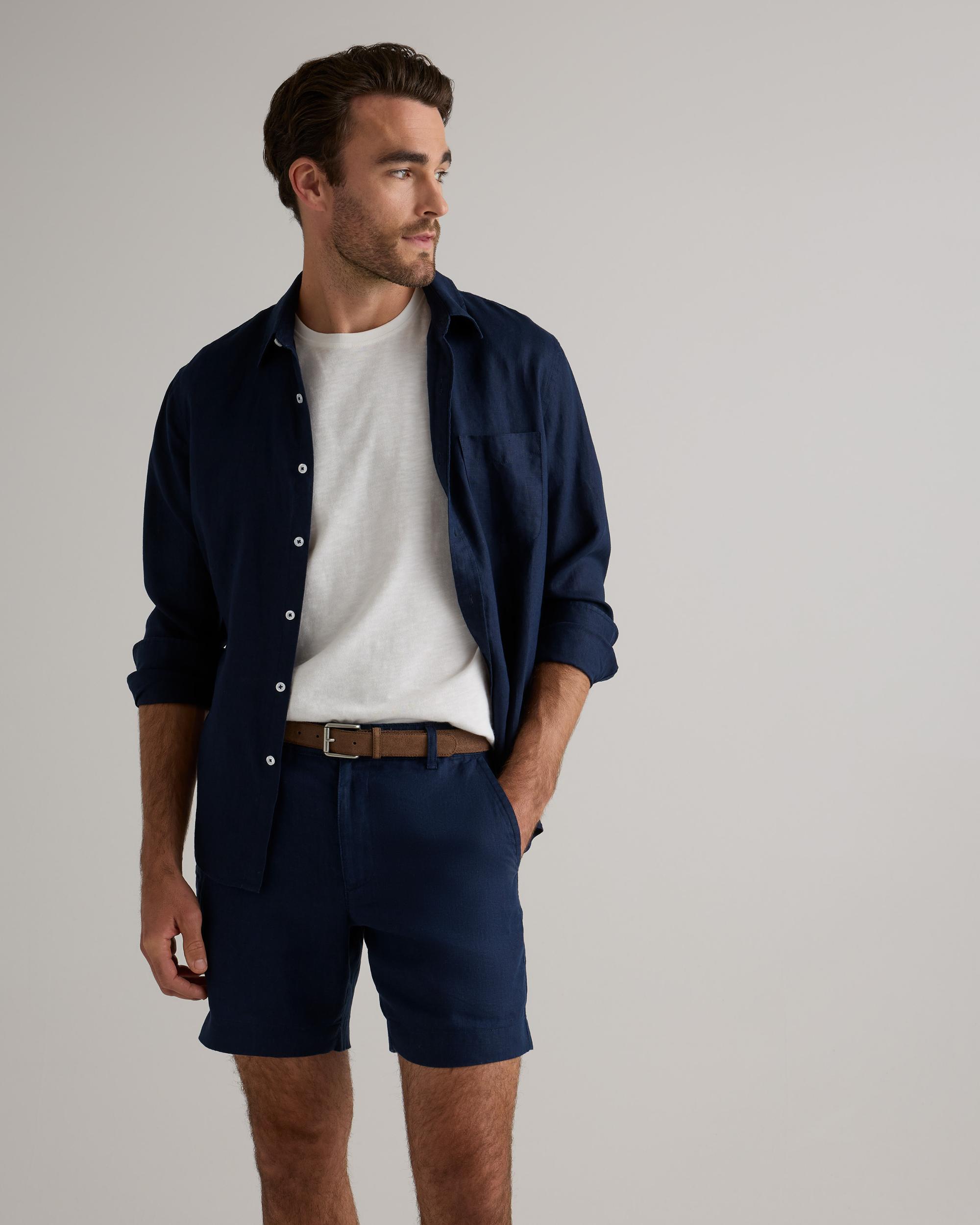 Quince | Men's 100% European Linen 7" Trouser Shorts Product Image
