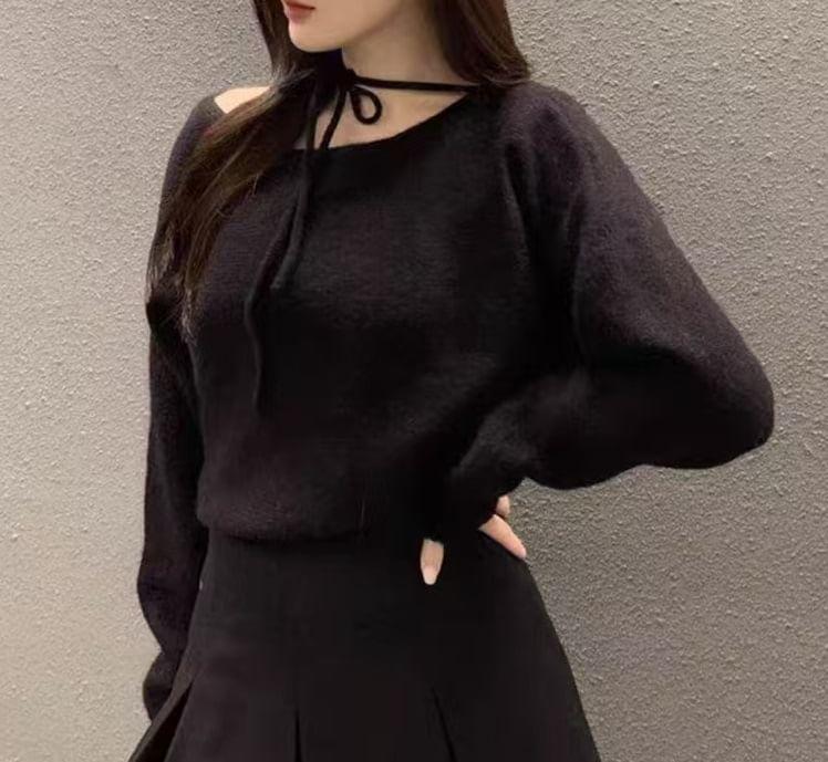 Halter Neck Plain Sweater Product Image