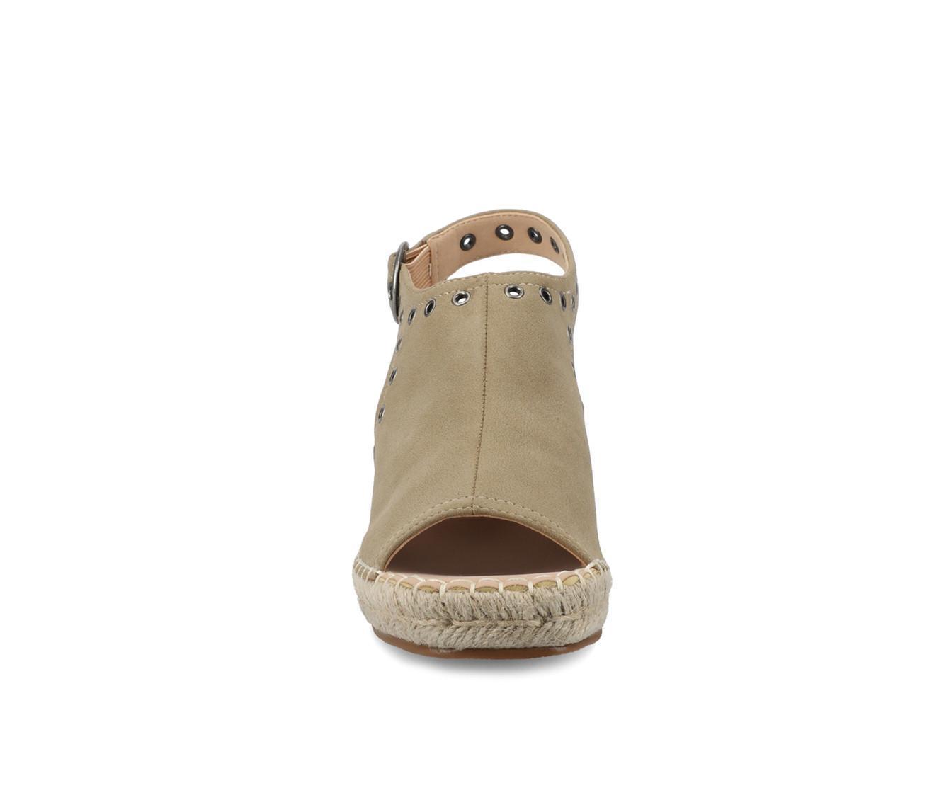 Women's Journee Collection Crisie Wedges Product Image