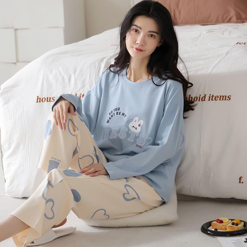 Loungewear Set : Long-Sleeve Rabbit Print Padded T-Shirt + Pants Product Image