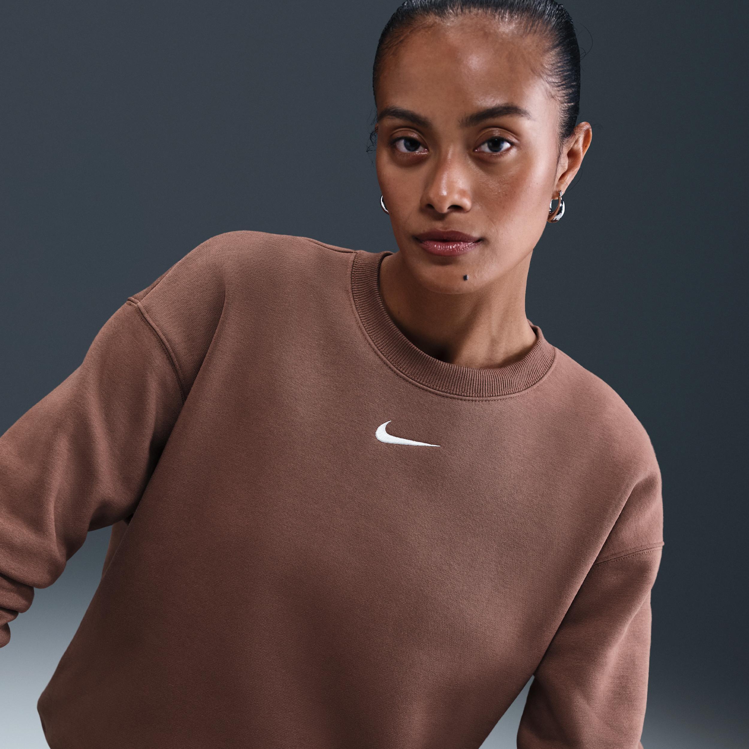 Women's Nike Sportswear Phoenix Fleece Oversized Crew-Neck Sweatshirt Product Image