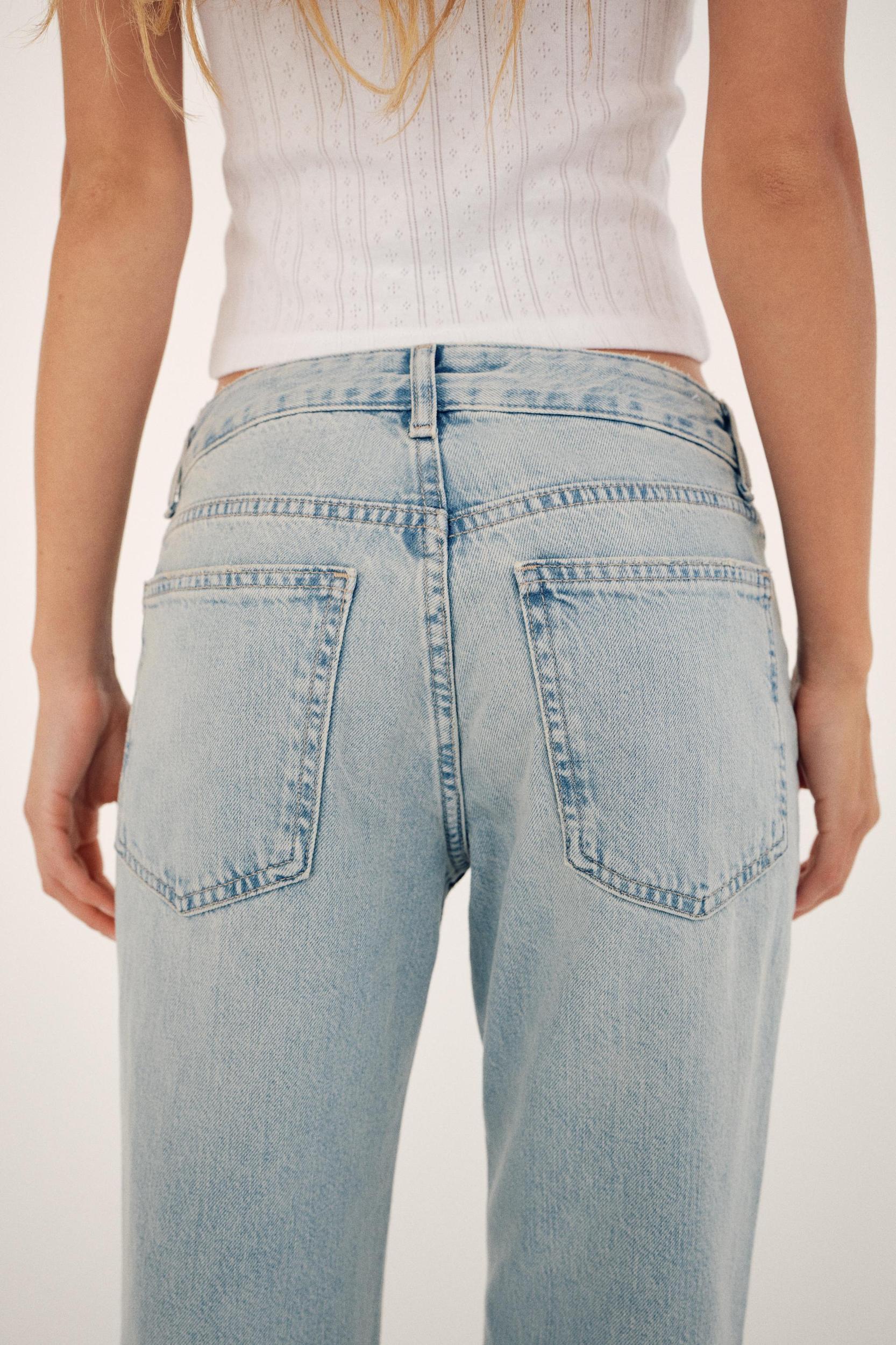 TRF LOW RISE STRAIGHT CUT CROPPED JEANS Product Image