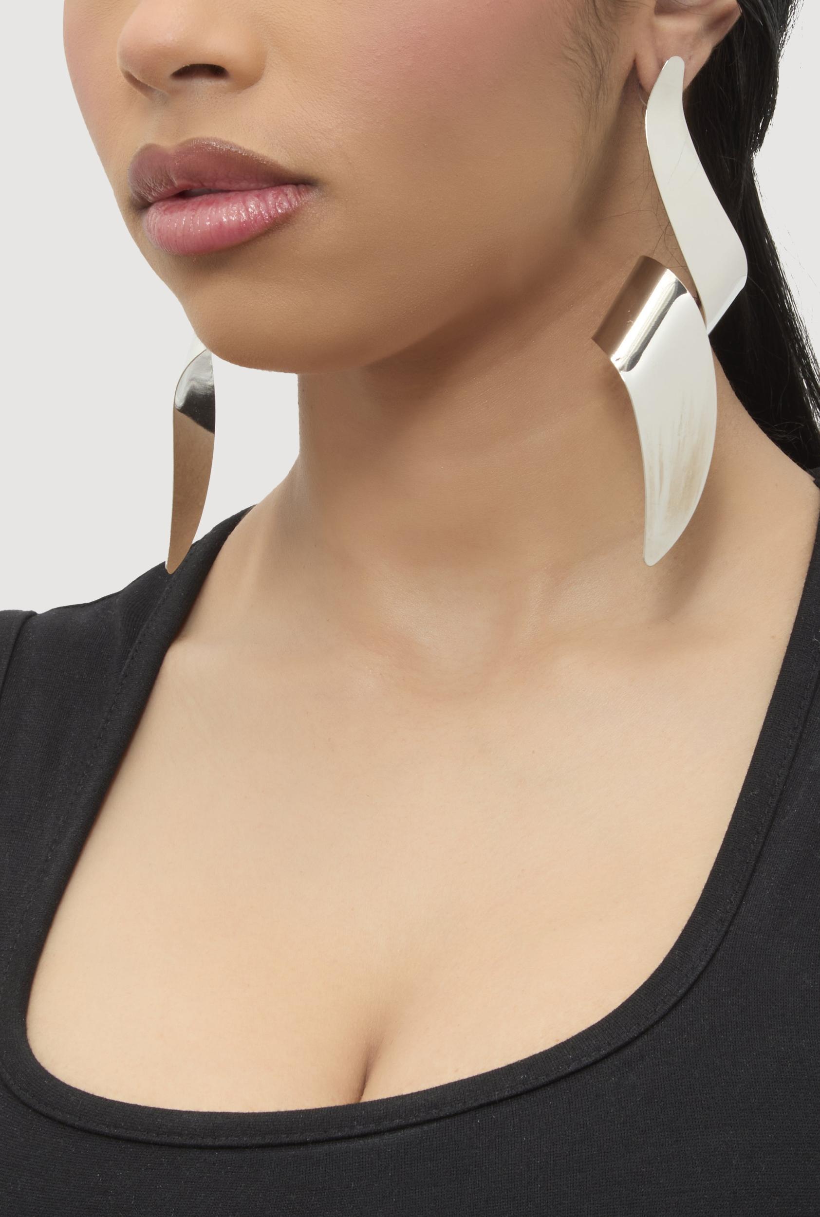 Chunky Metallic Spiral Drop Earrings Female Product Image