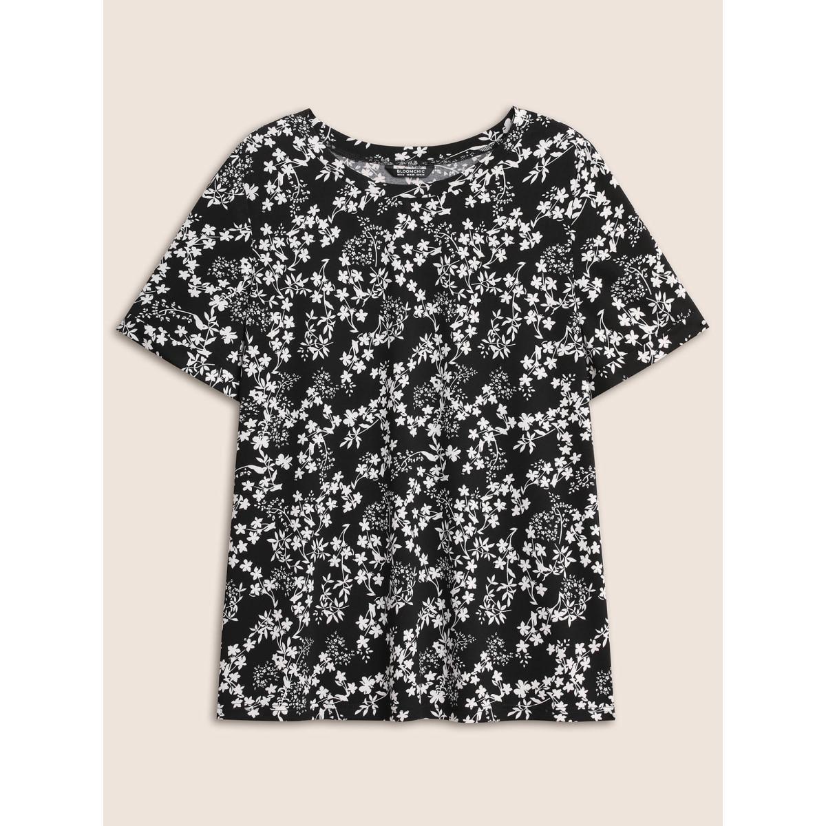 Plus Size Floral Print Round Neck T-shirt Black Women Elegant Round Neck Everyday T-shirts BloomChic 14-16/1X Product Image