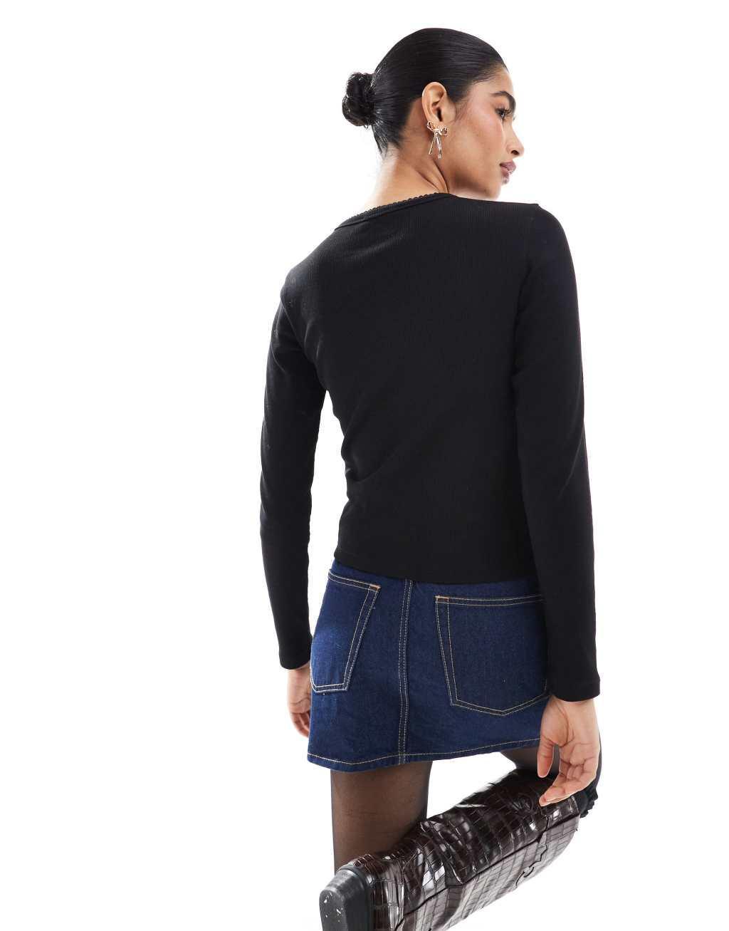 Stradivarius jersey cardigan in black Product Image