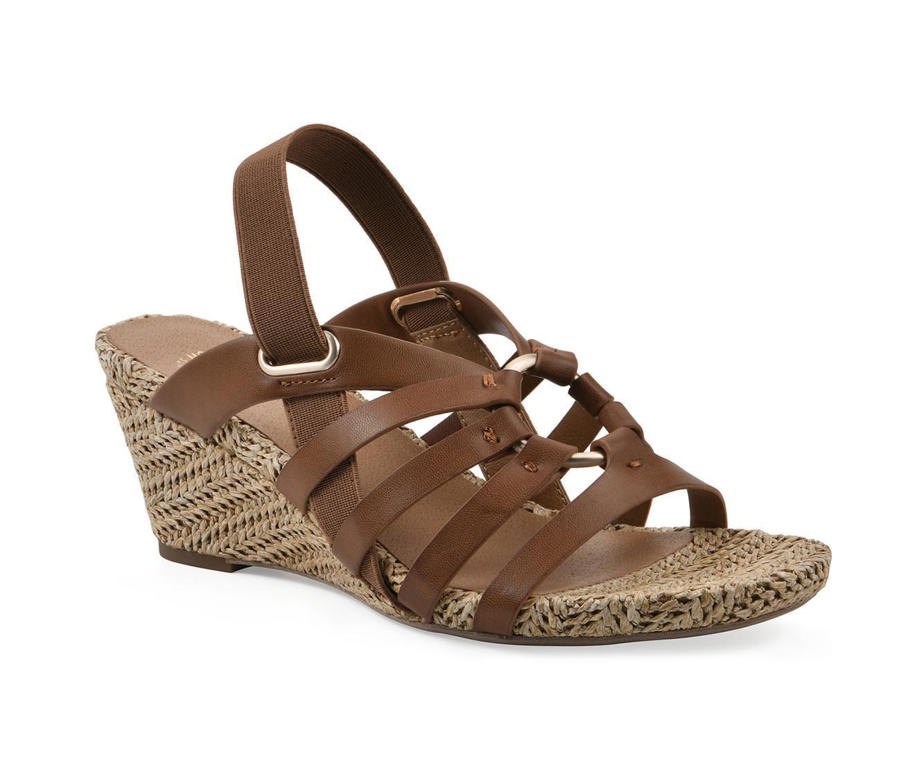 Women's White Mountain Ataps Wedges Product Image