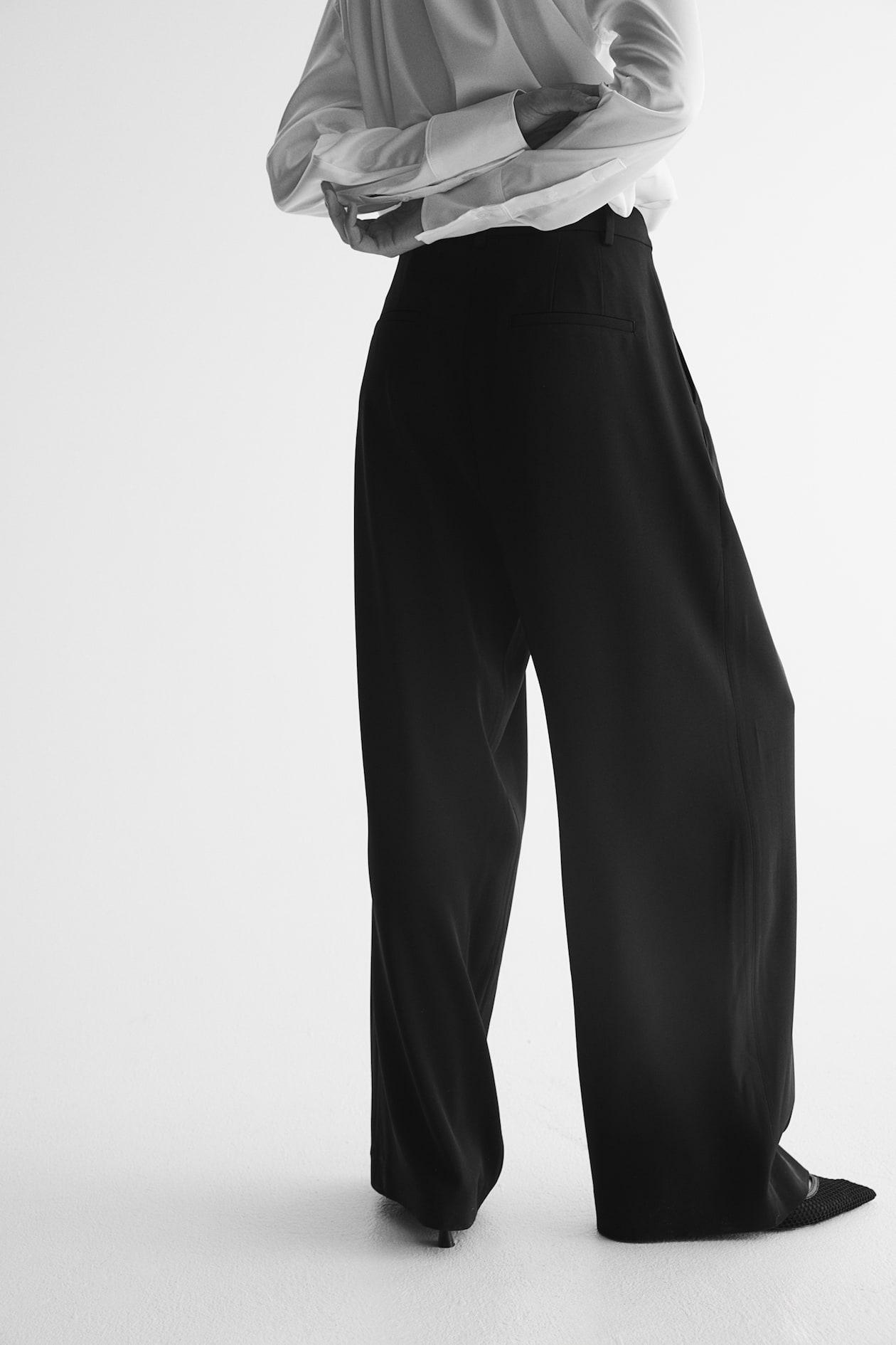 Wide-leg Pants Product Image