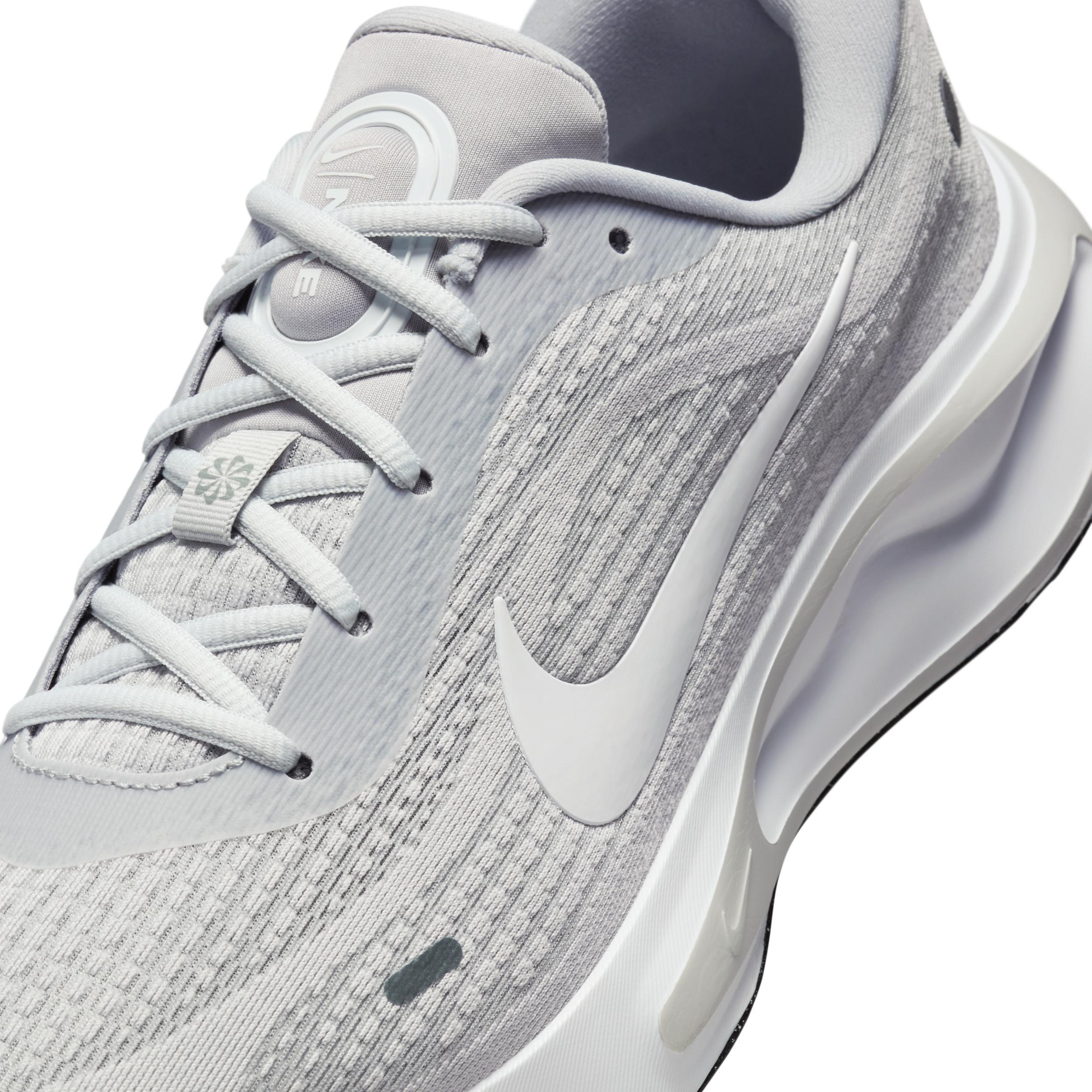 Nike Men's Journey Run Road Running Shoes Product Image