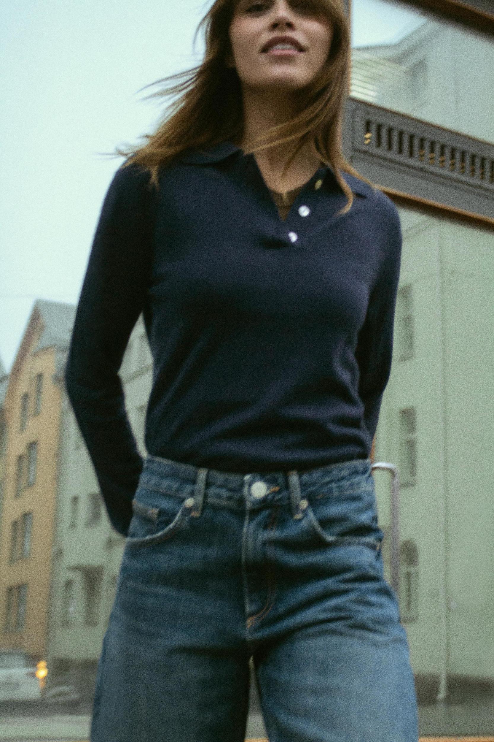 MID WAIST TRF CURVED LEG BALLOON JEANS Product Image
