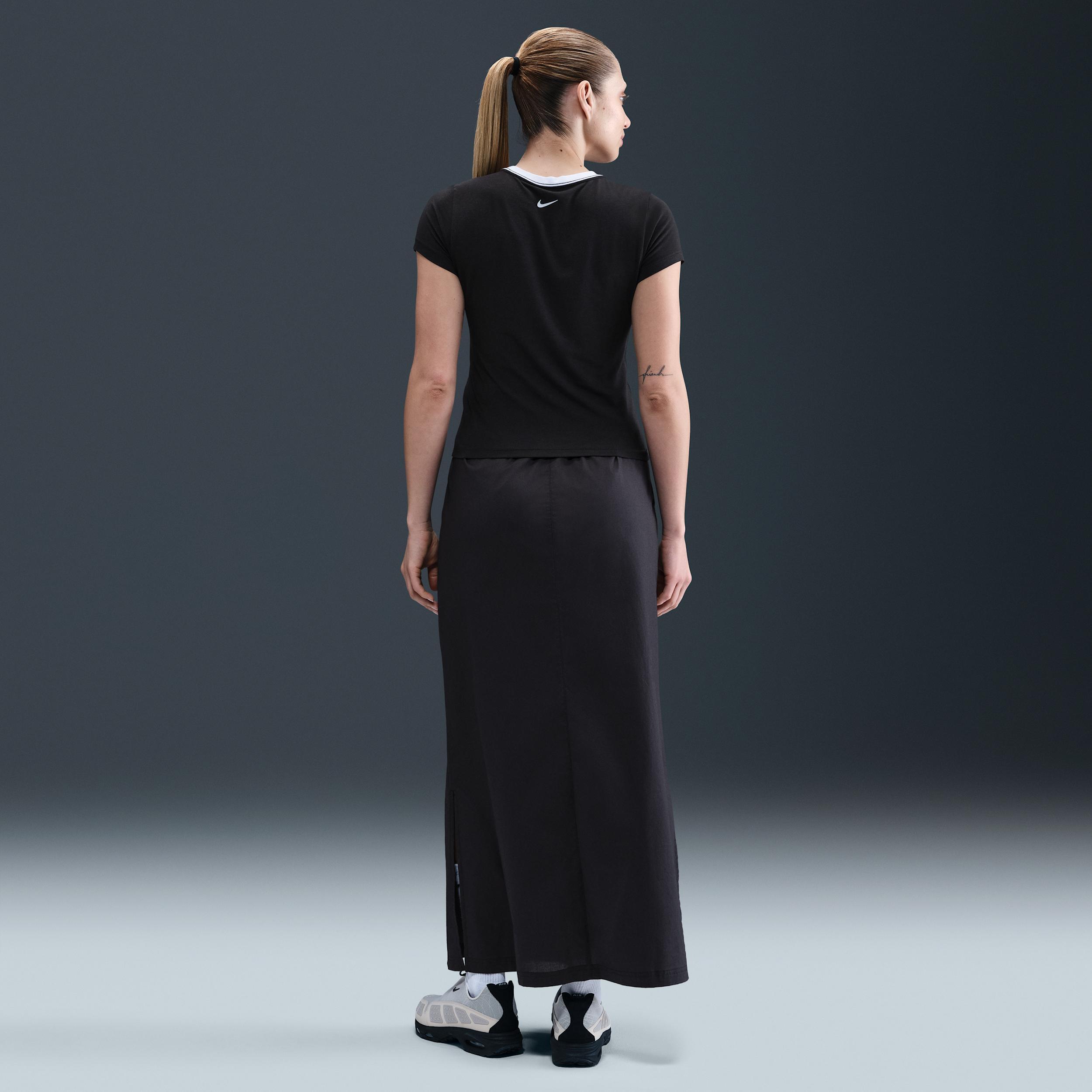 Women's Nike Sportswear Chill Knit Slim Cropped Graphic T-Shirt Product Image