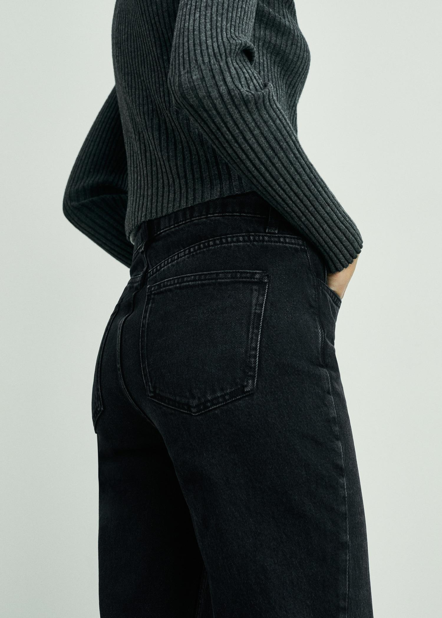Matilda medium-rise straight-fit jeans - Women | MANGO USA Product Image