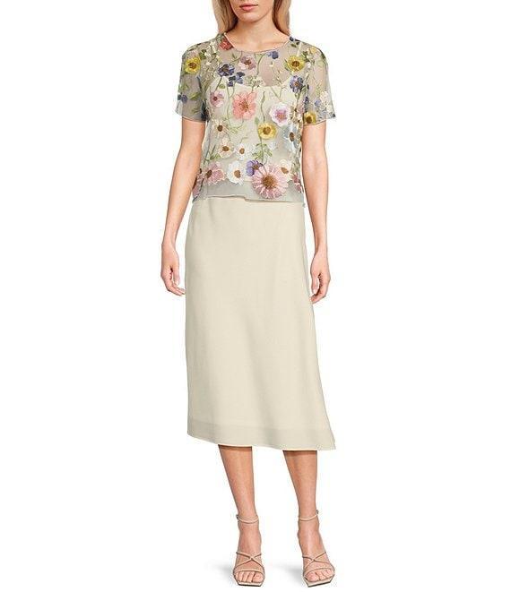Evolutionary Coordinating 3D Floral Print Short Sleeve Top Product Image