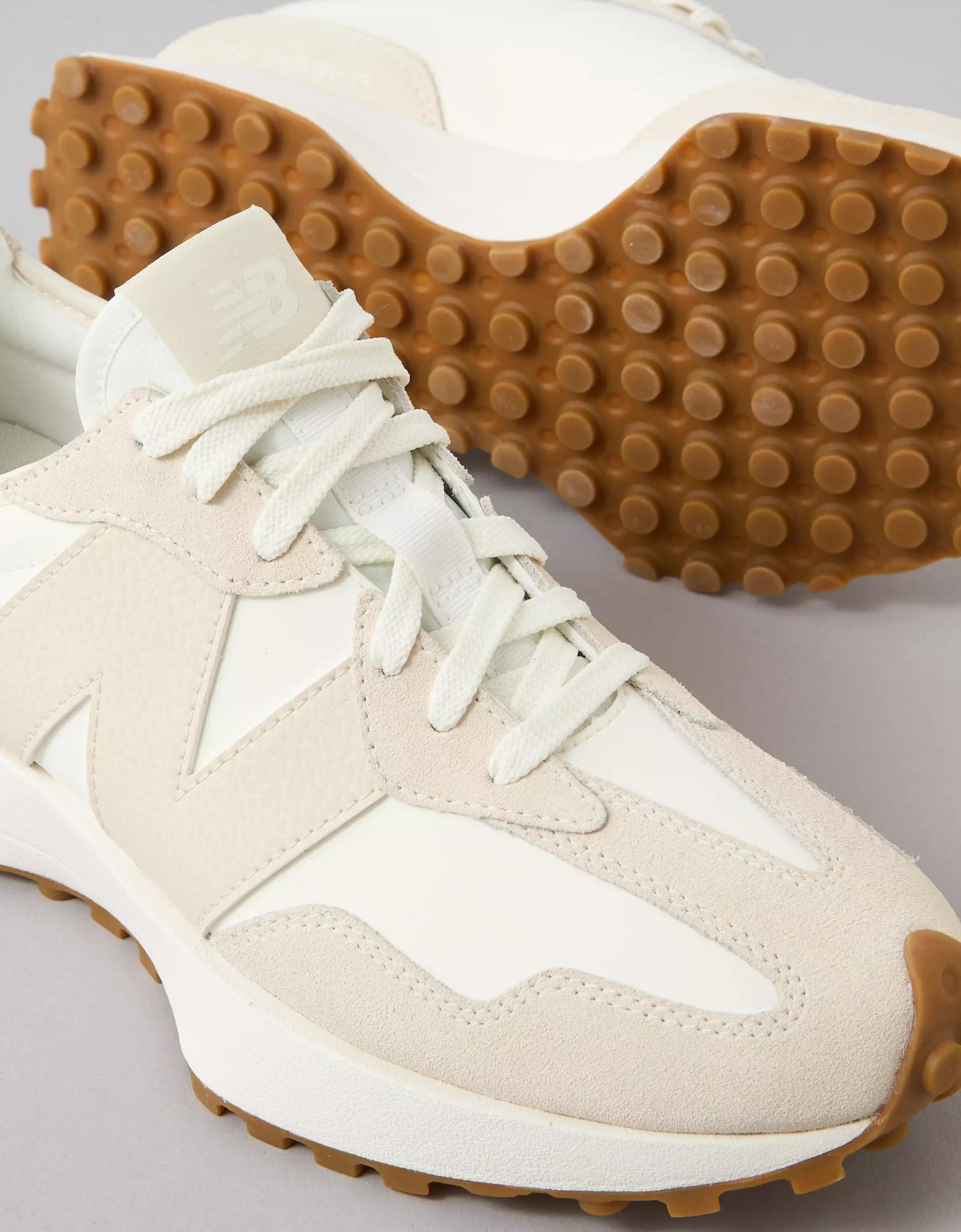New Balance Women's 327 Sneaker Product Image