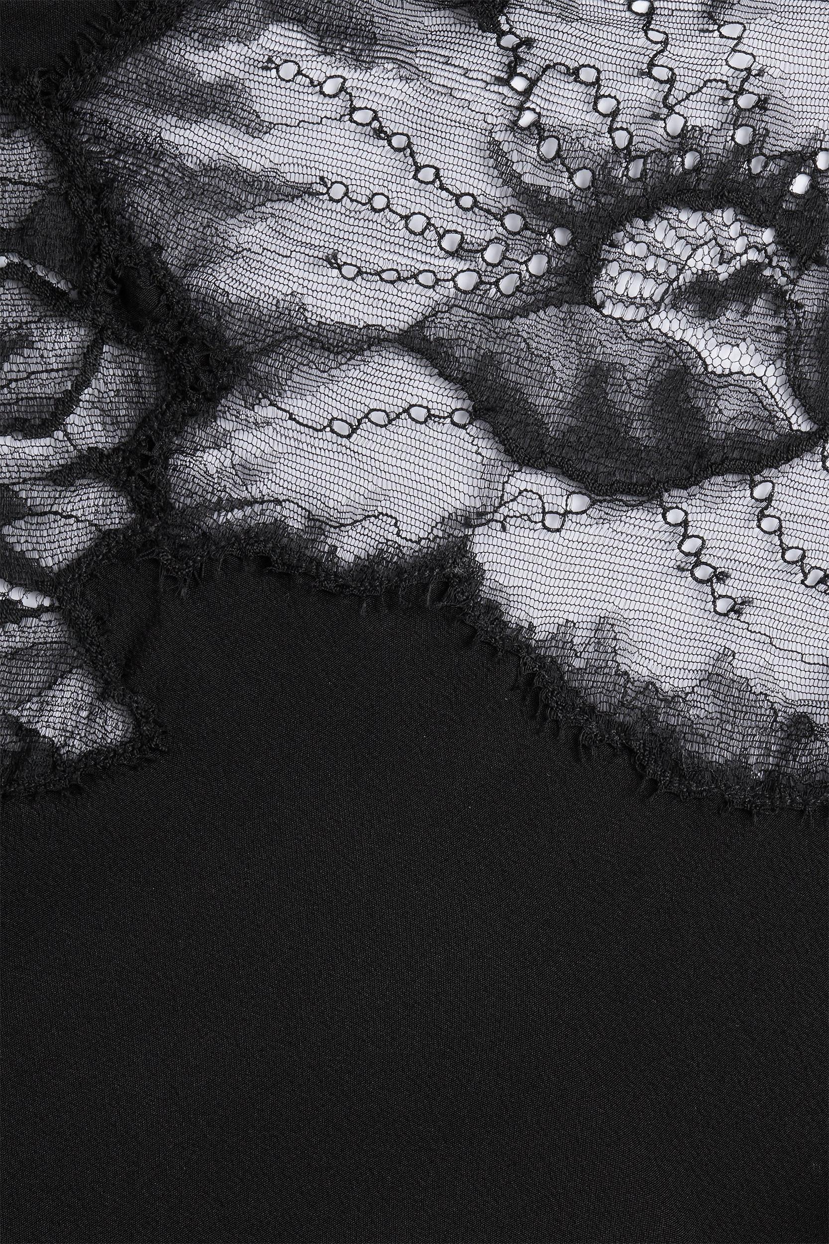 Biarritz Top Black Product Image