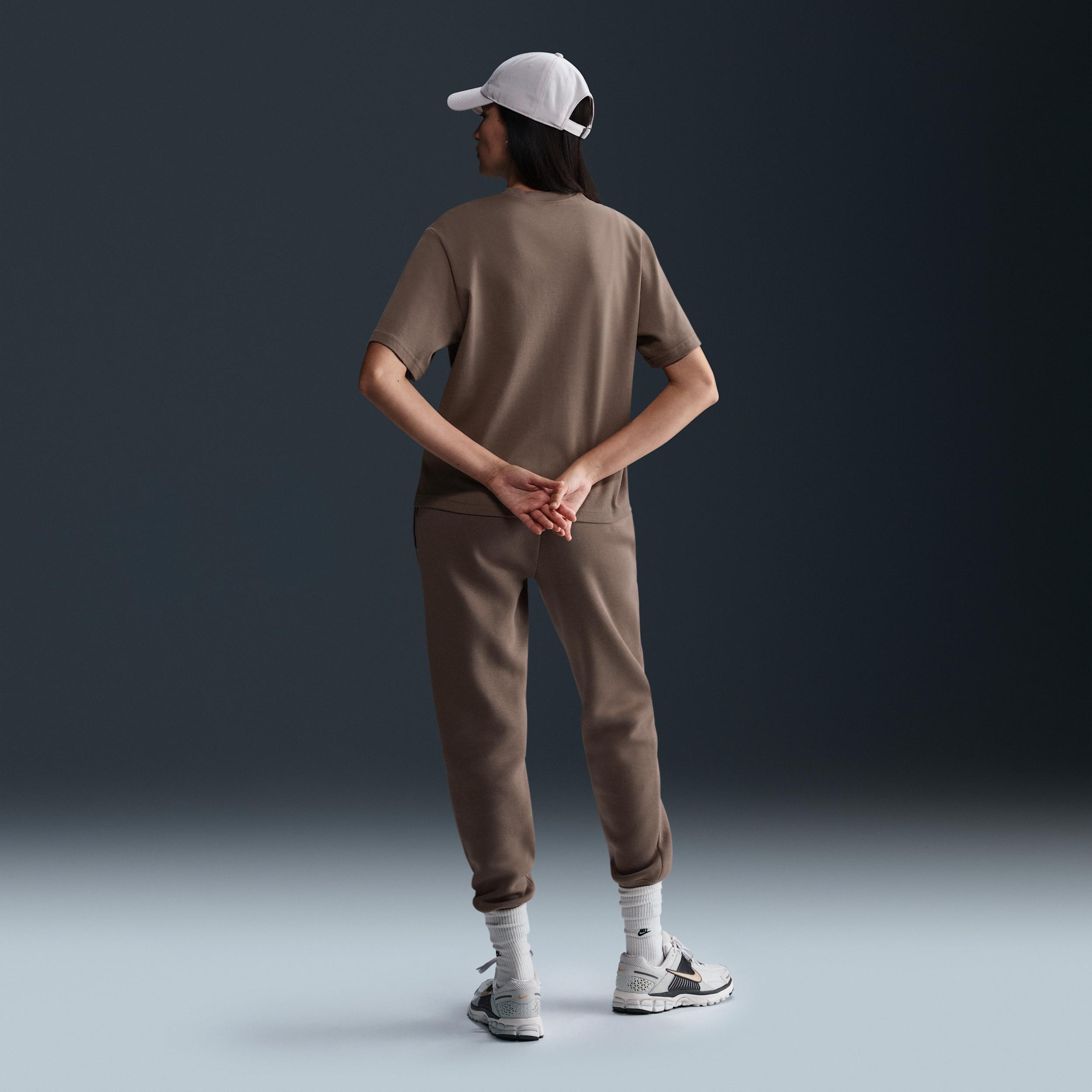 Nike Womens Sportswear Essential Boxy T-Shirt Product Image