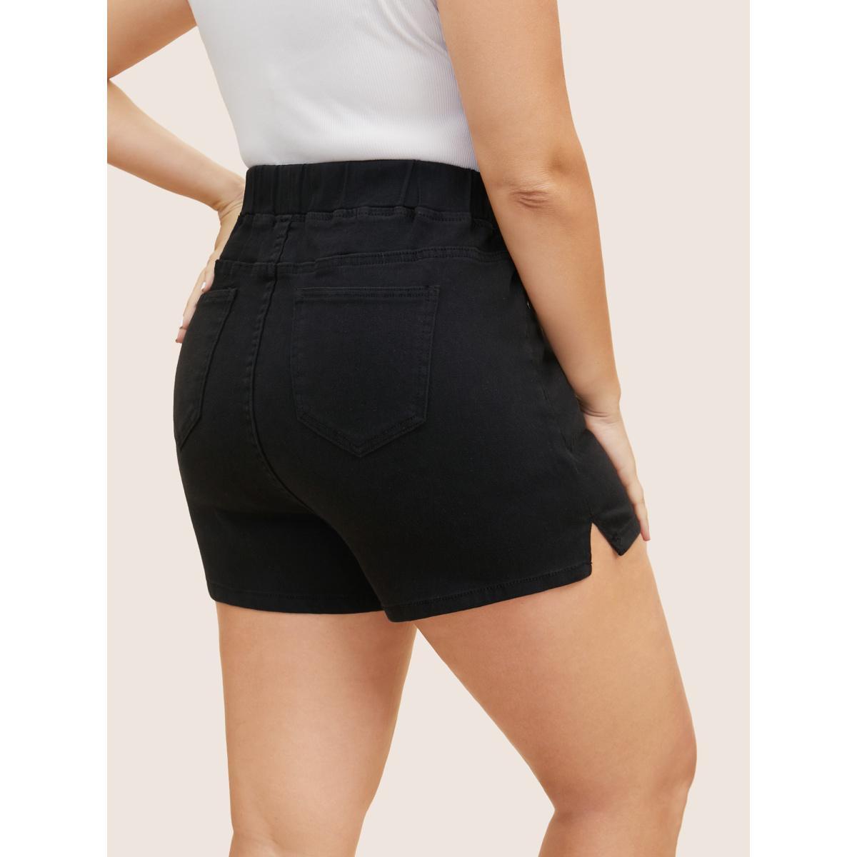 Plus Size Black Wash Slit Hem Slim Denim Shorts Women Denimblack Slit High stretch Everyday Slanted pocket Casual Denim Shorts BloomChic 20/2X Product Image