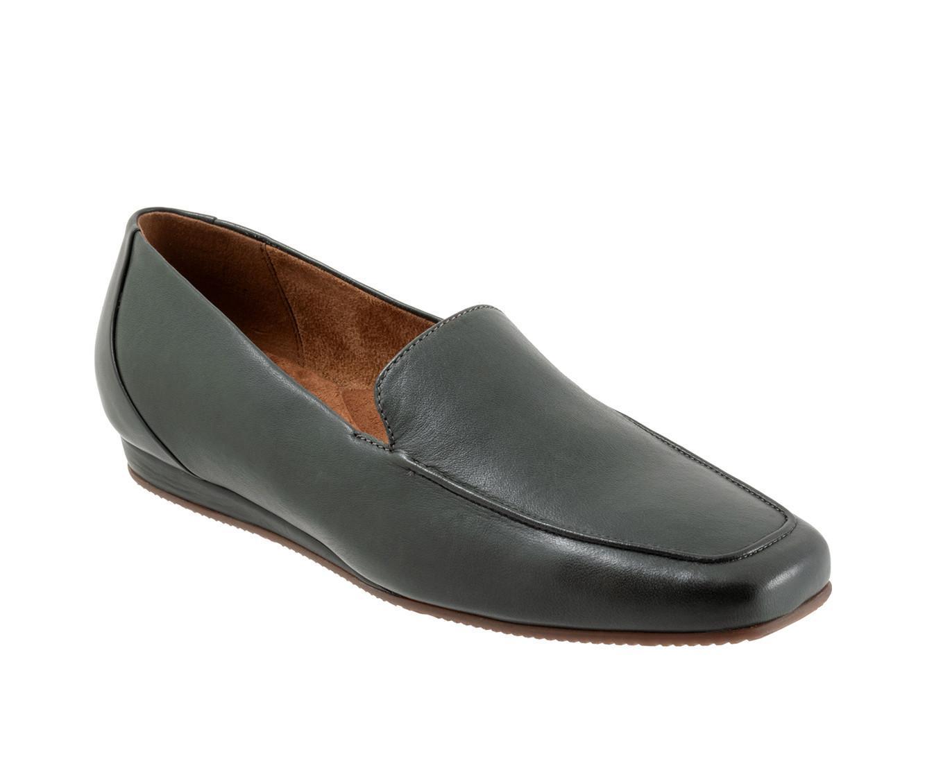 Women's Softwalk Vista Loafers Product Image
