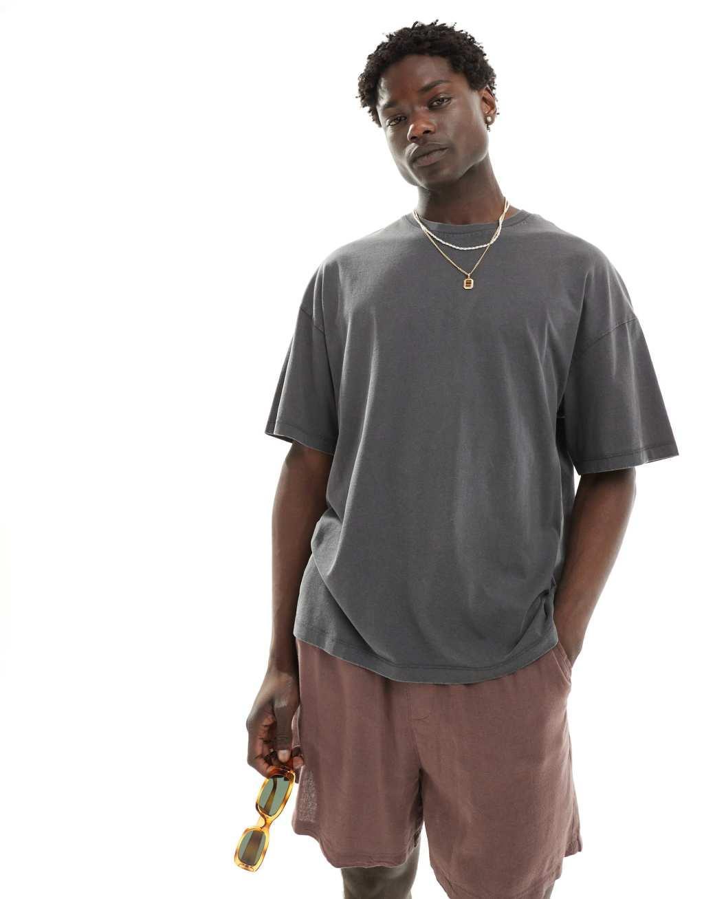 ADPT oversized t-shirt with horse back print in washed gray  Product Image