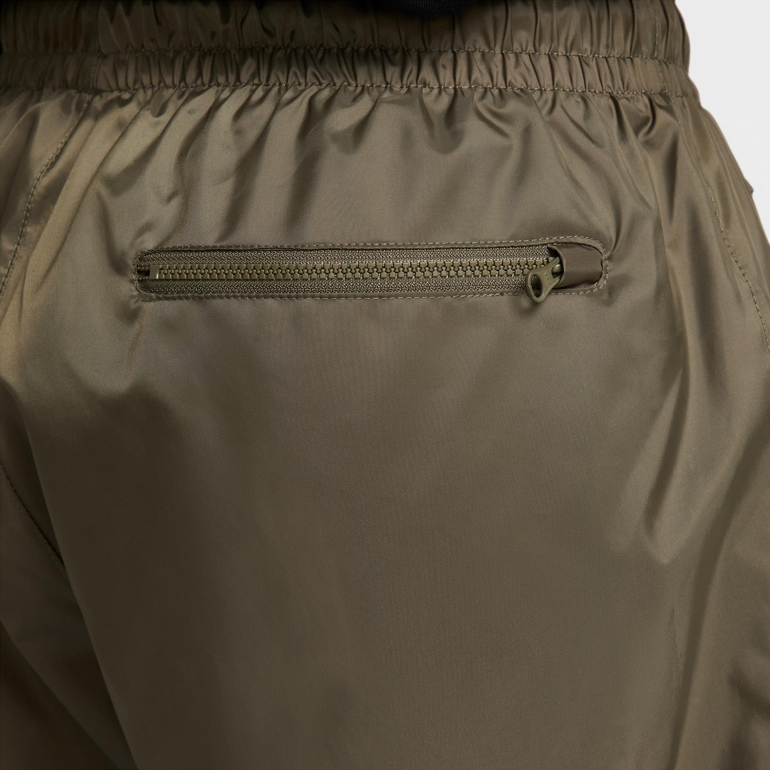 Nike Men's Windrunner Woven Lined Pants Product Image