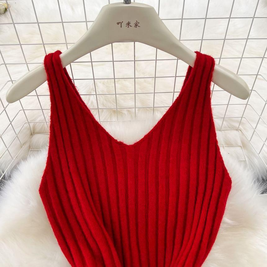 Set: Sleeveless V-Neck Plain Ribbed Knit Sheath Dress + Faux Pearl Cardigan Product Image