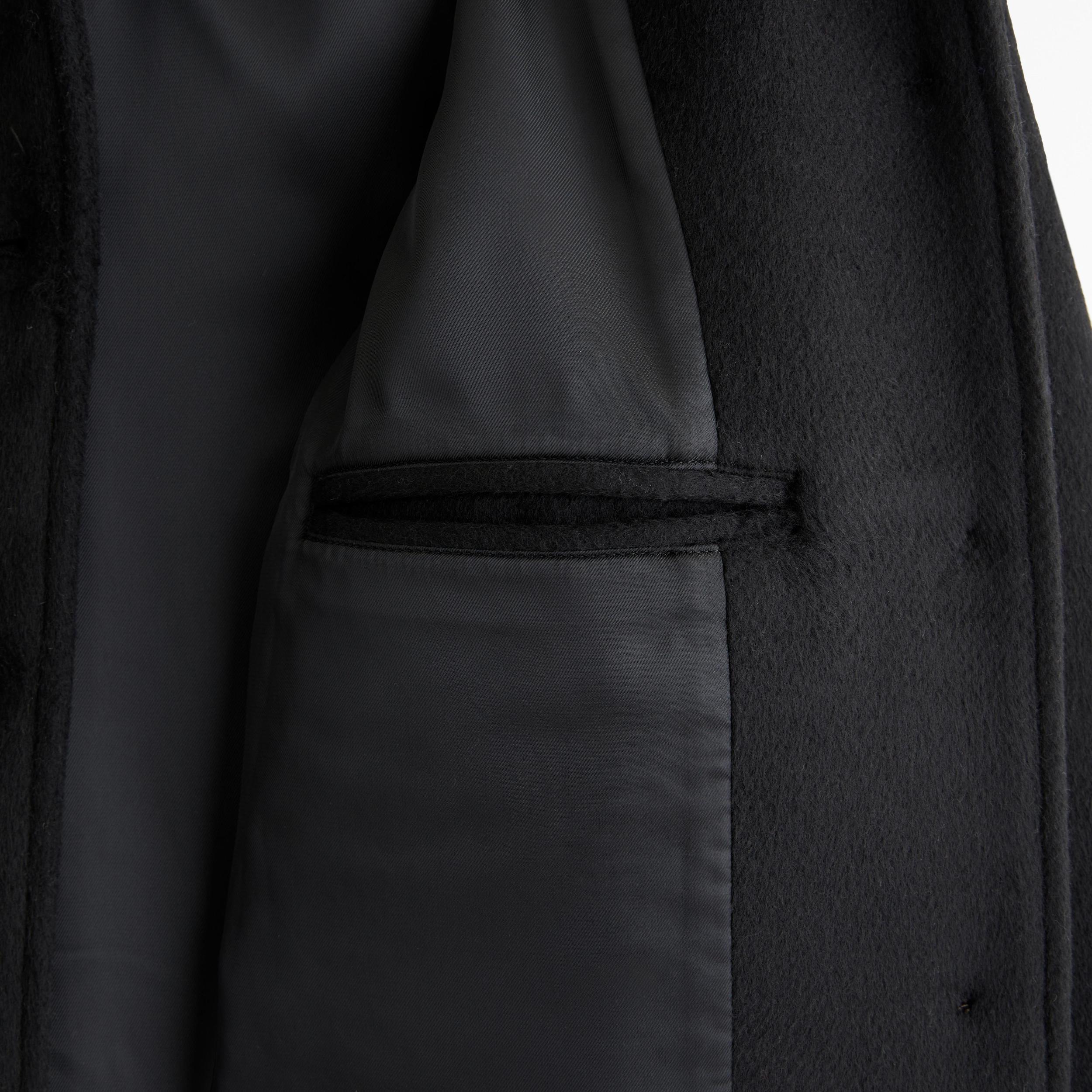 Abercrombie & Fitch | Authentic American clothing since 1892 Product Image