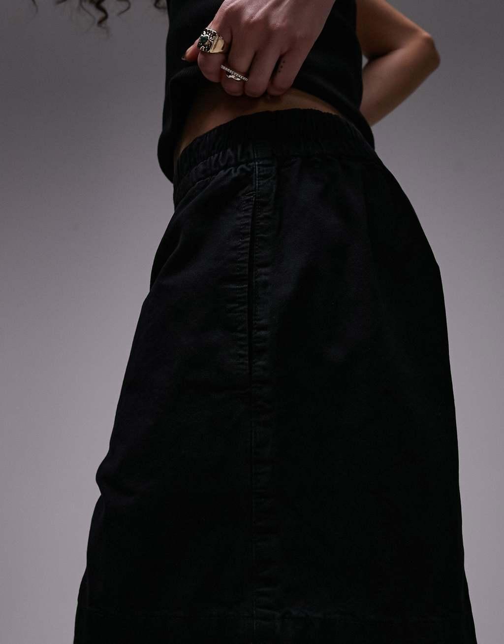 Topshop pull on boxy short in washed black Product Image