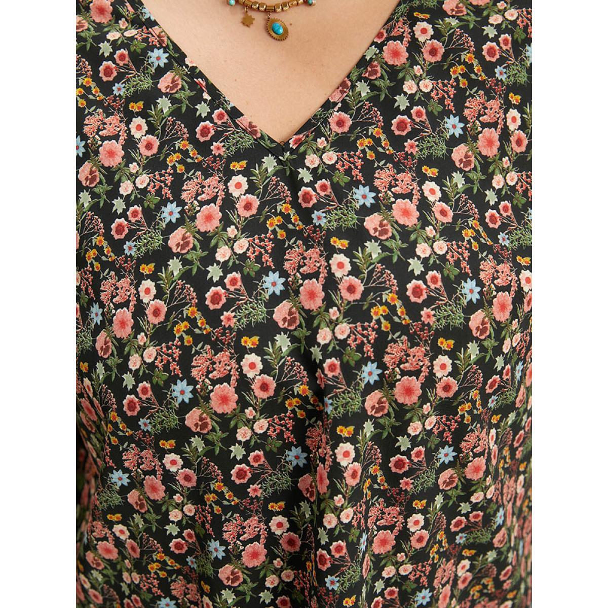Plus Size BlackFlower Floral Print Layered Ruffle Sleeve Blouse Women Elegant Short sleeve V-neck Dailywear Blouses BloomChic 28/5X Product Image