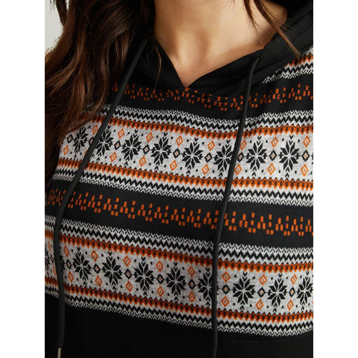 Plus Size Patchwork Contrast Pocket Hooded Drawstring Sweatshirt Women Black Casual Contrast Hooded Festival-Christmas Sweatshirts BloomChic 26/4X Product Image