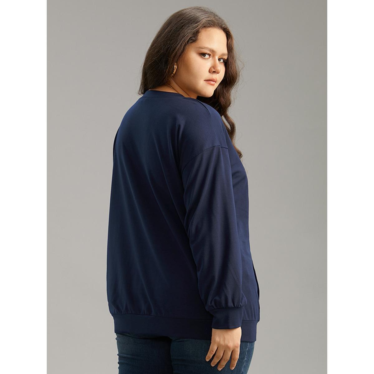 Plus Size Leopard & Heart Print Crew Neck Sweatshirt Women Indigo Elegant Printed Dailywear Sweatshirts BloomChic 12/L Product Image