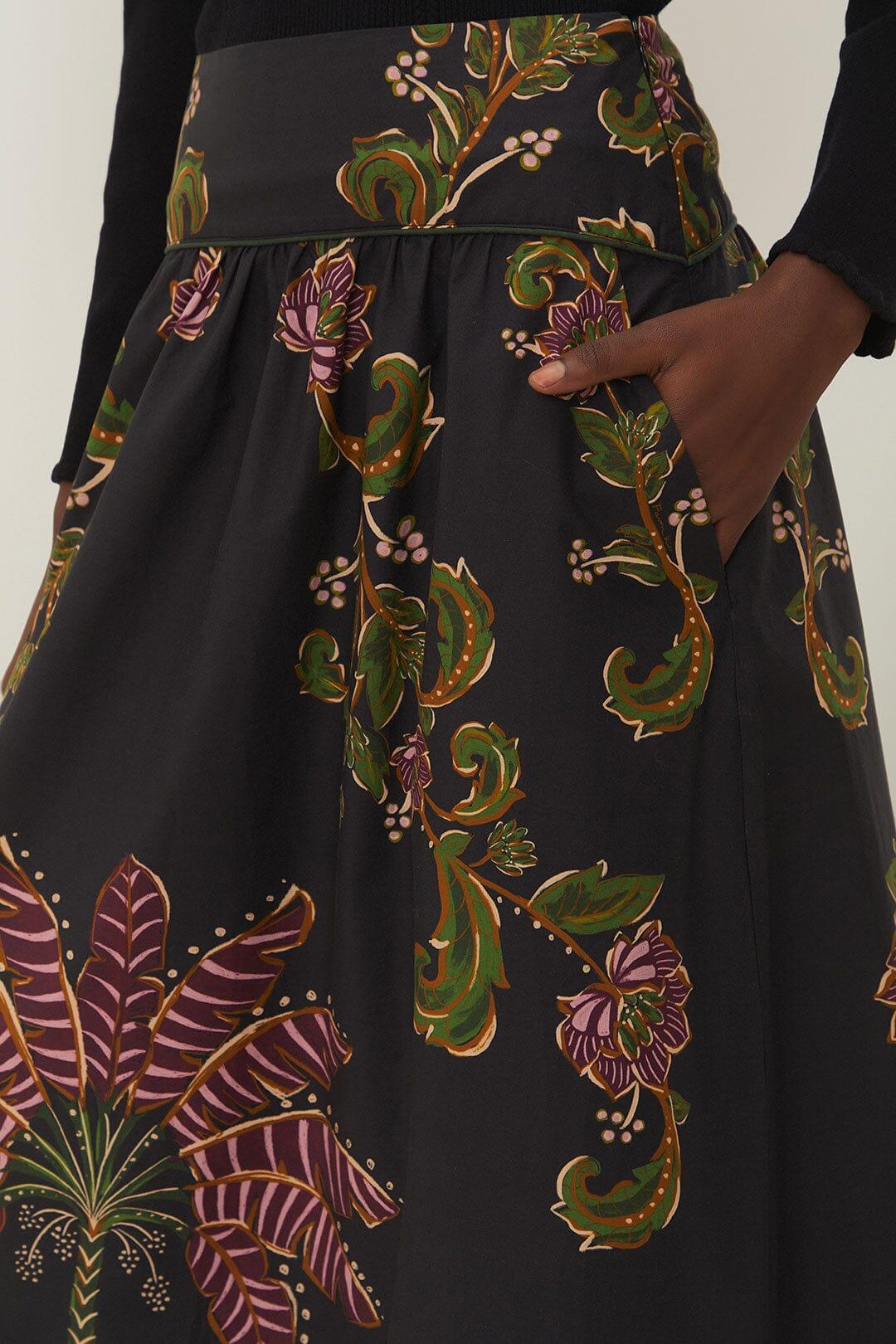 Black Ravenala Midi Skirt, RAVENALA BLACK / M Product Image